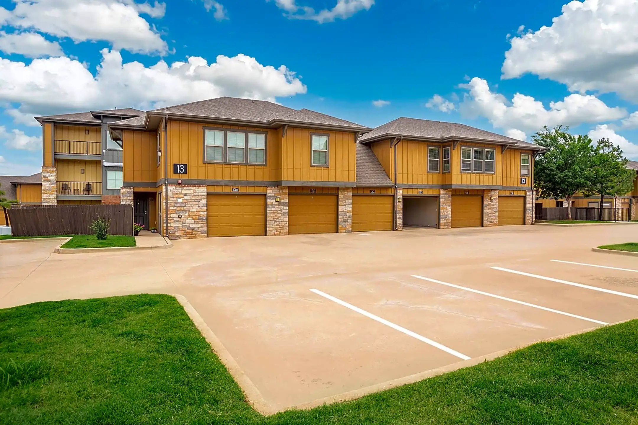 5iftyOne at Tradan Heights 920 South Murphy Street Stillwater, OK