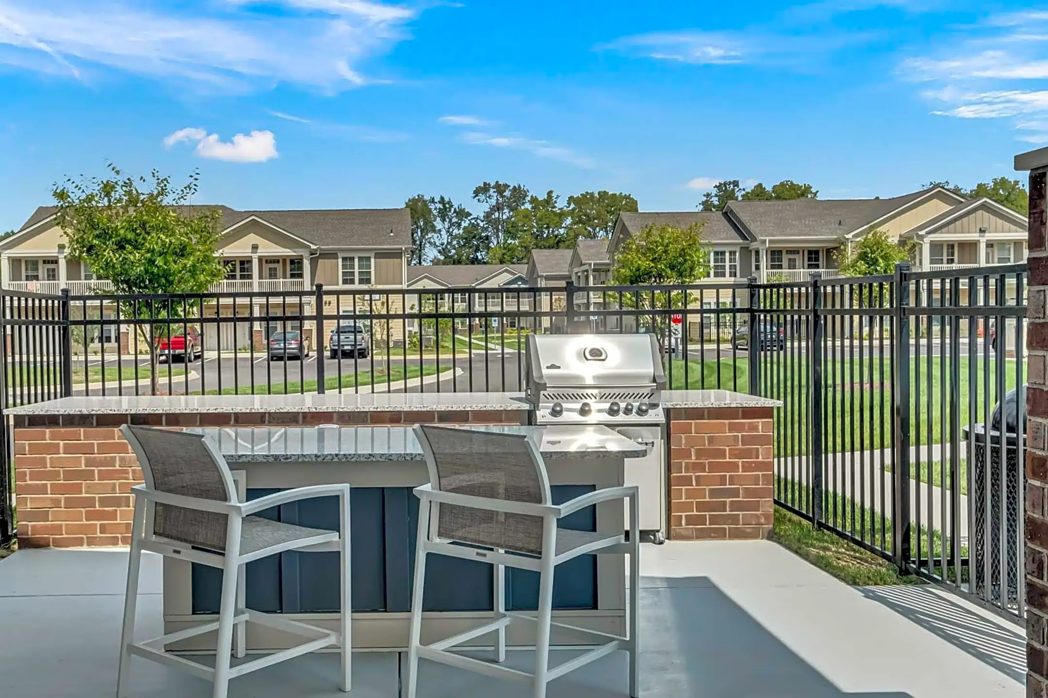 Springs at LaGrange Apartments Louisville, KY 40223