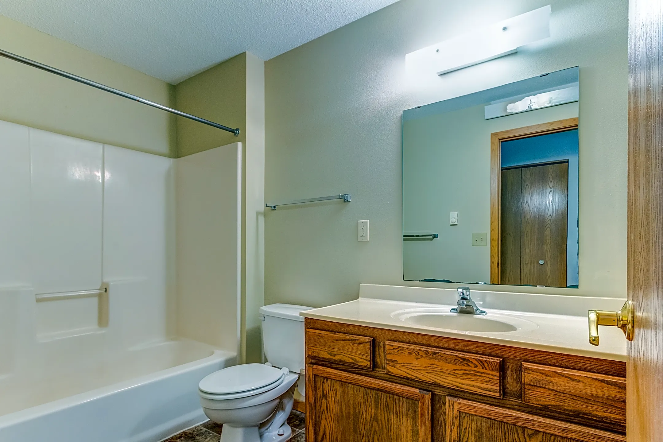 School Square Apartments & Townhomes Albany, MN 56307