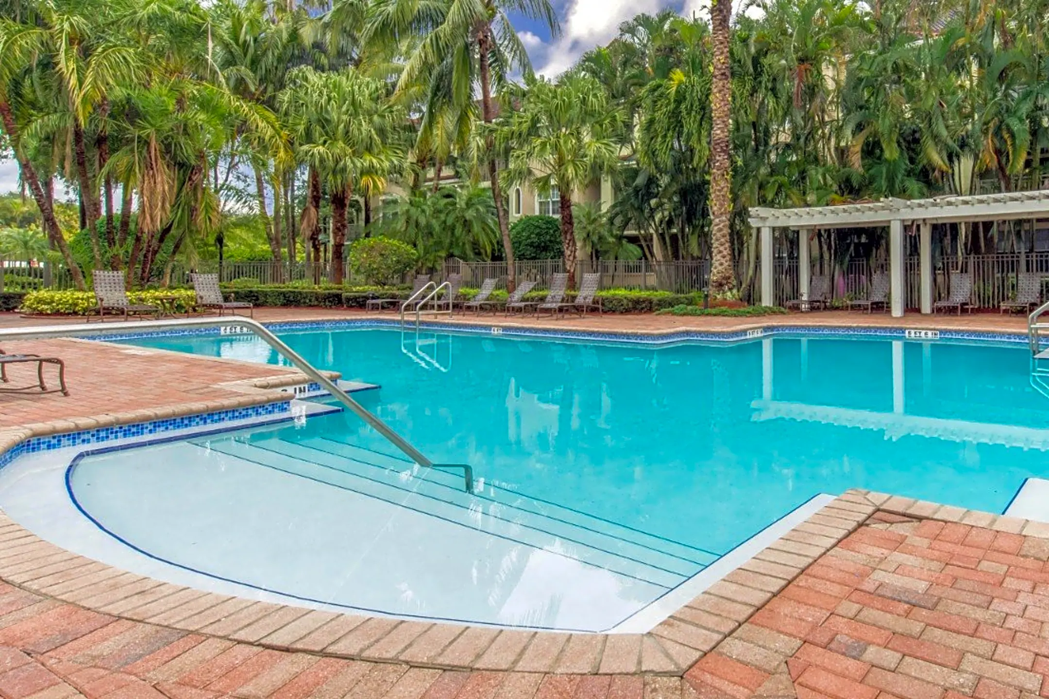 The Park at Turtle Run Apartments - 6150 Wiles Rd | Coral Springs, FL ...