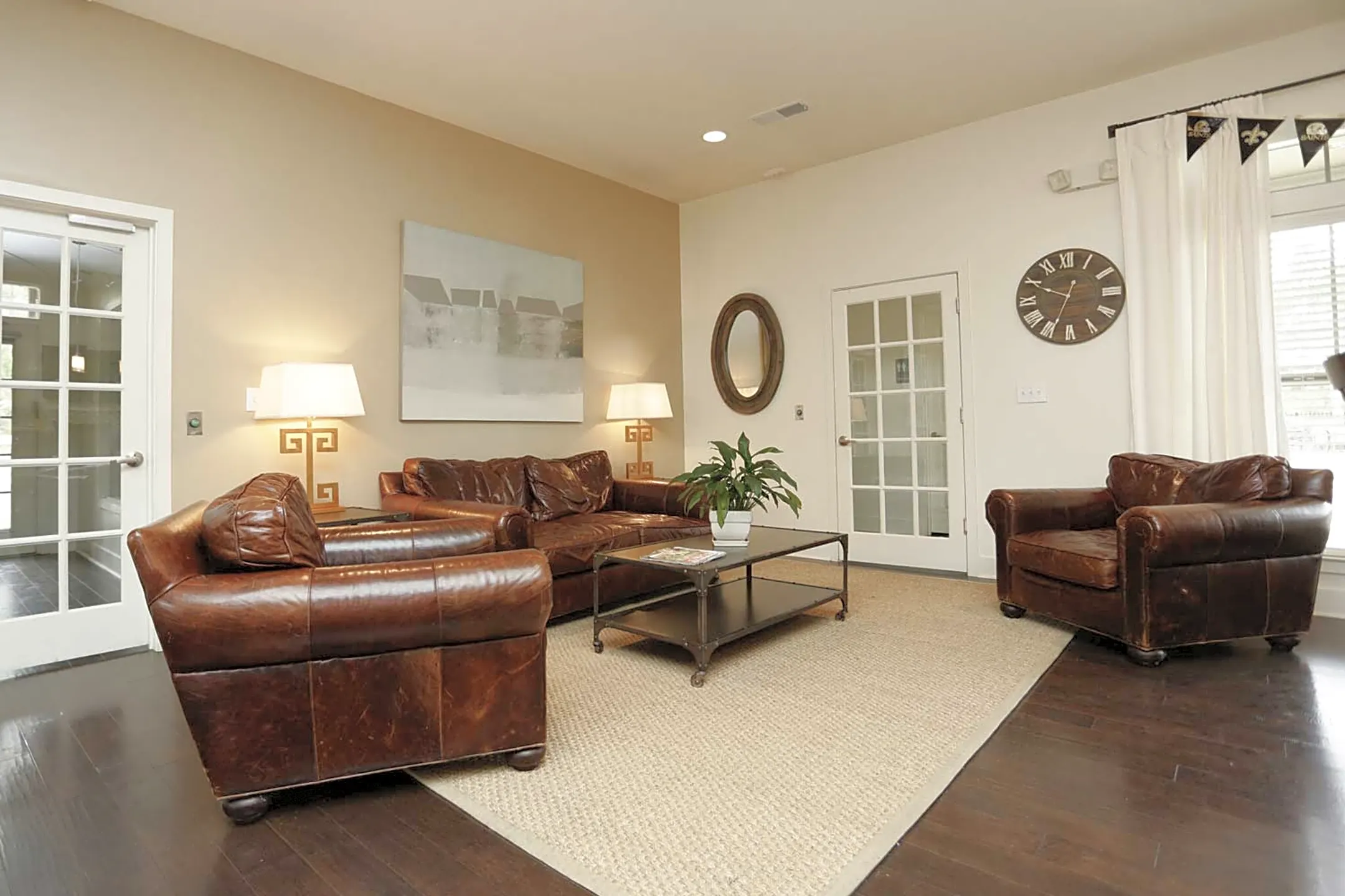 Living Room - Brookstone Park Apartments - Covington, LA