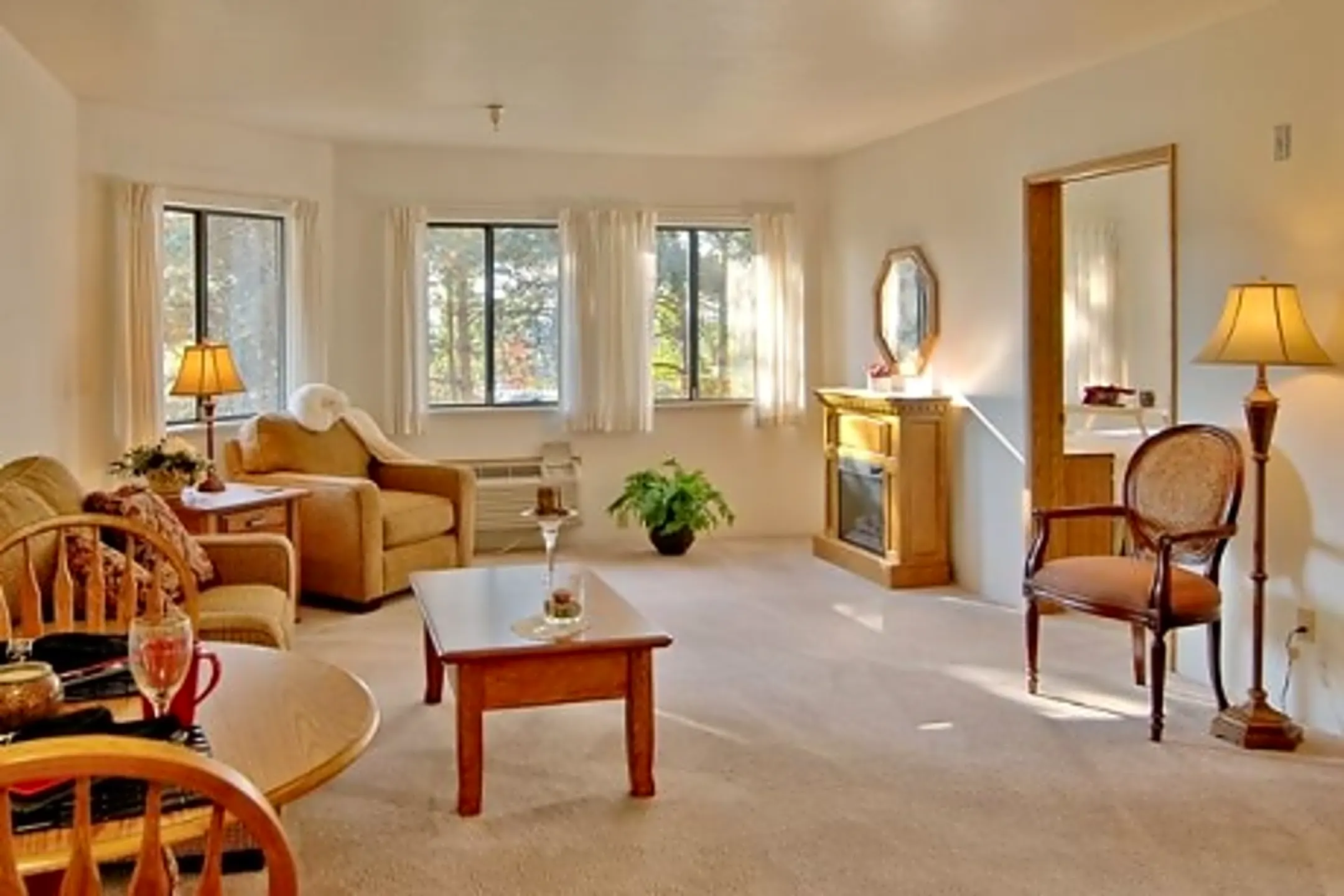 Gresham Manor Gresham, OR 97080