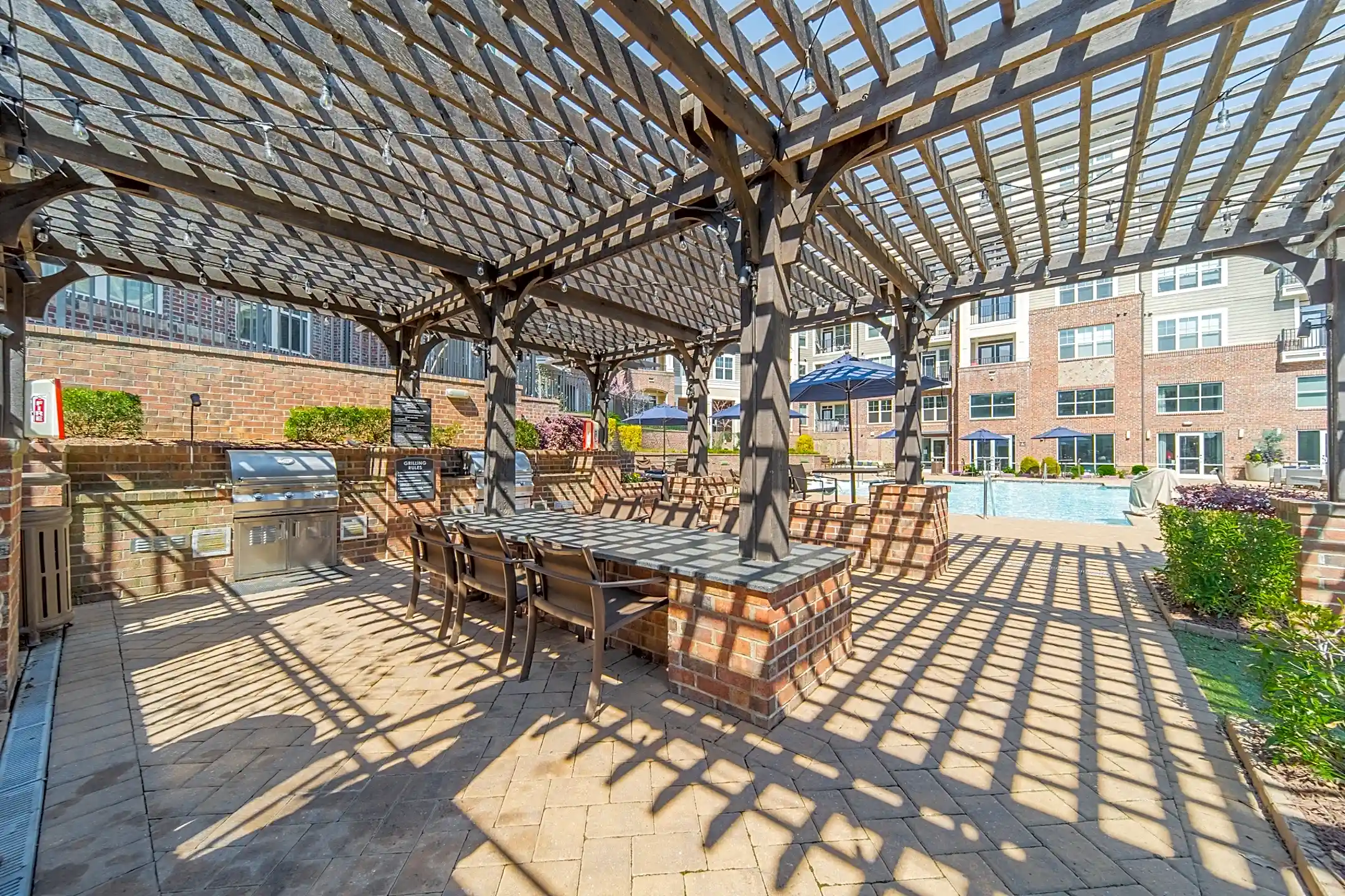 Meridian at Sutton Square Apartments Raleigh, NC 27609