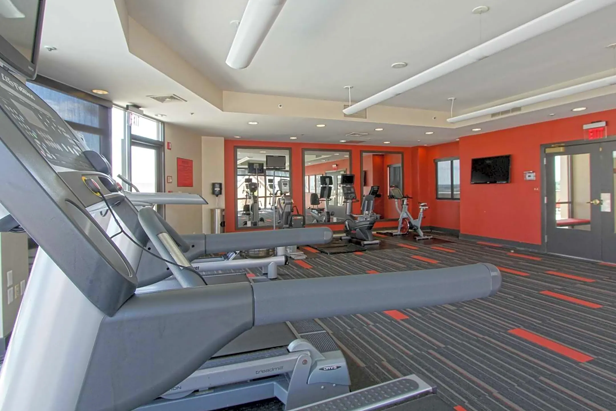 Fitness Weight Room - Meridian at Braddock Station - Alexandria, VA