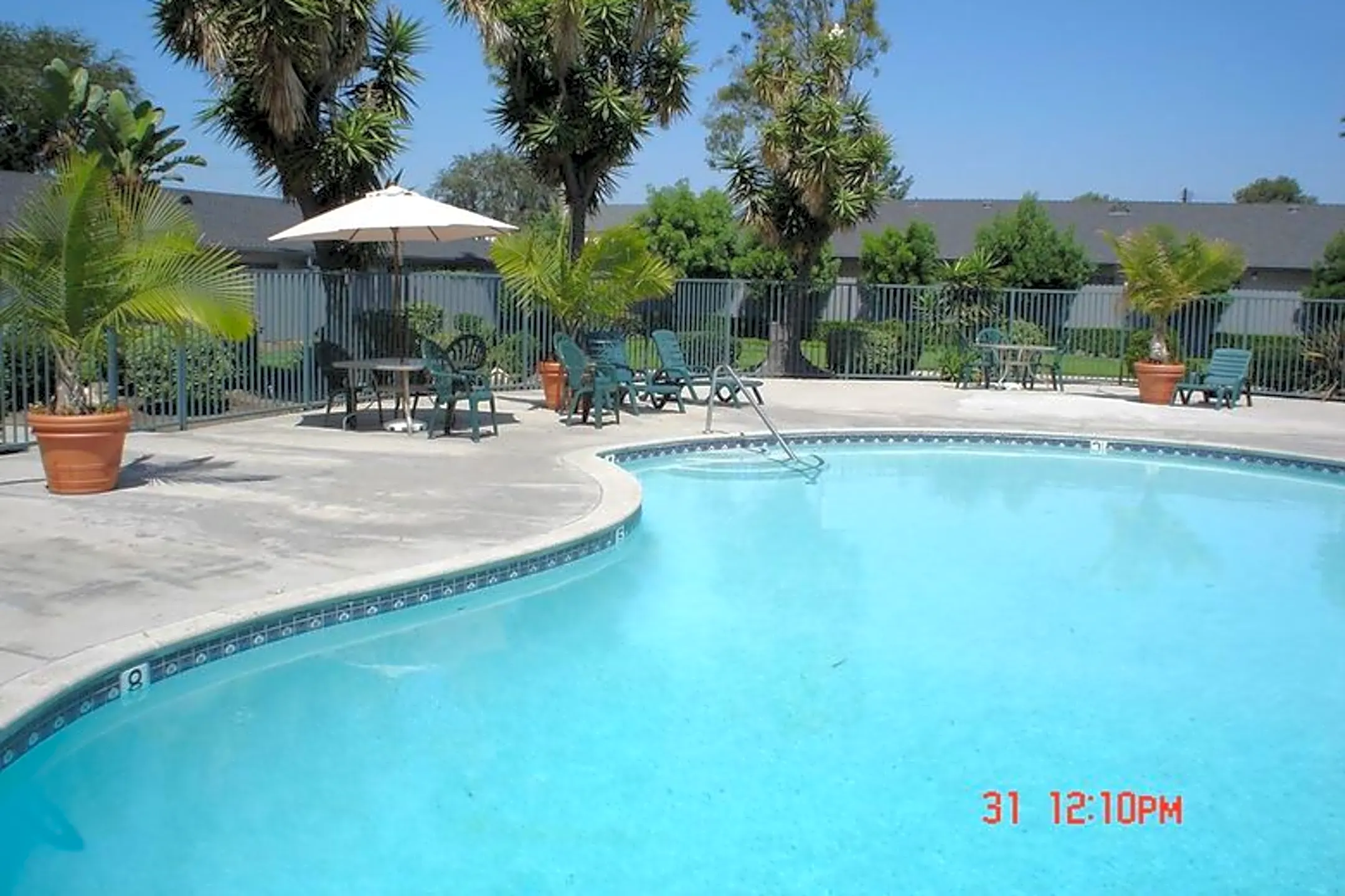 Pool - Arbor Glen Apartments - Garden Grove, CA