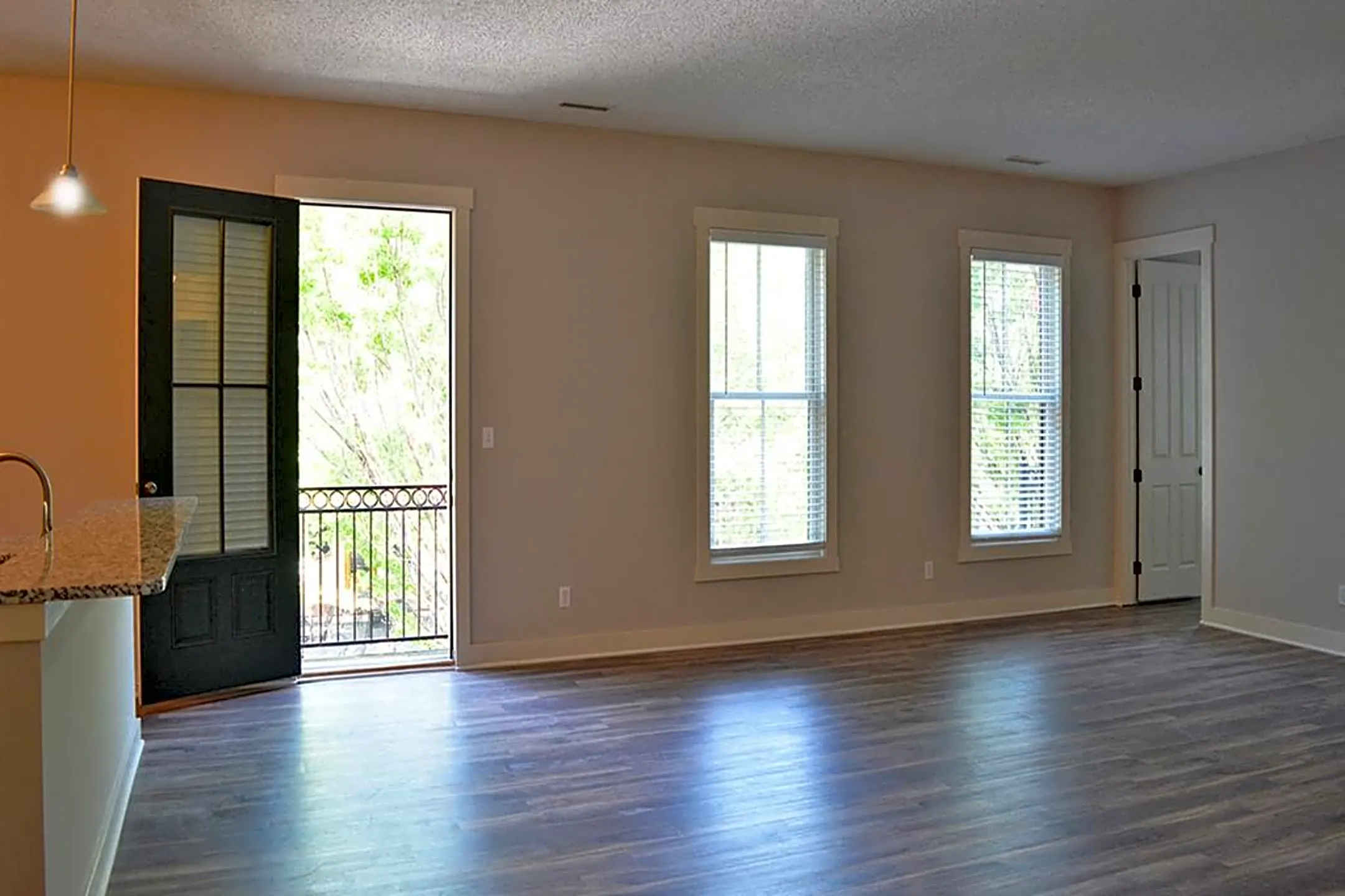 Promenade at New Town 3301 Domain St 1 Saint Charles, MO