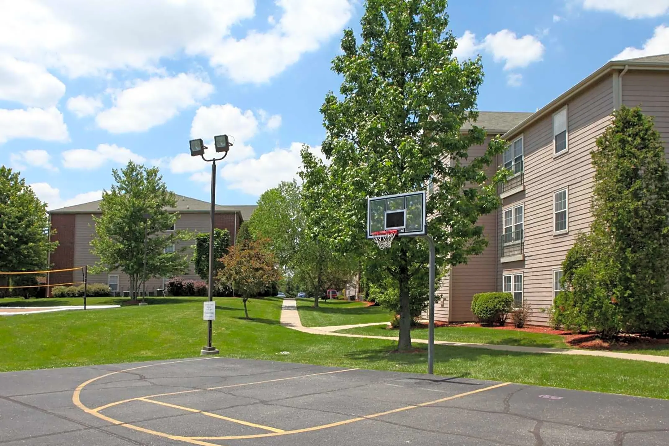 Basketball Court - The Reserve on Third Apartments - Bloomington, IN