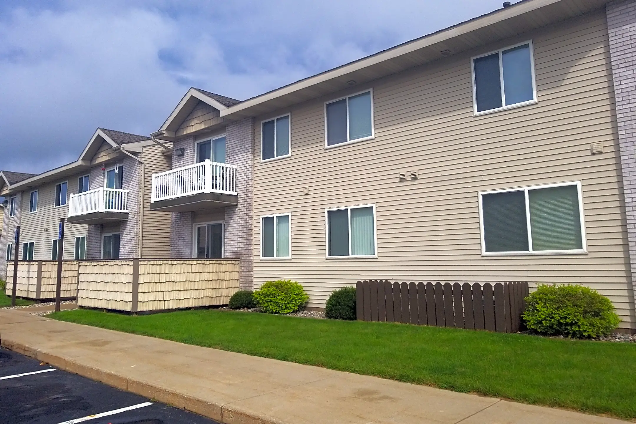 Ryan Creek Apartments Big Rapids Mi