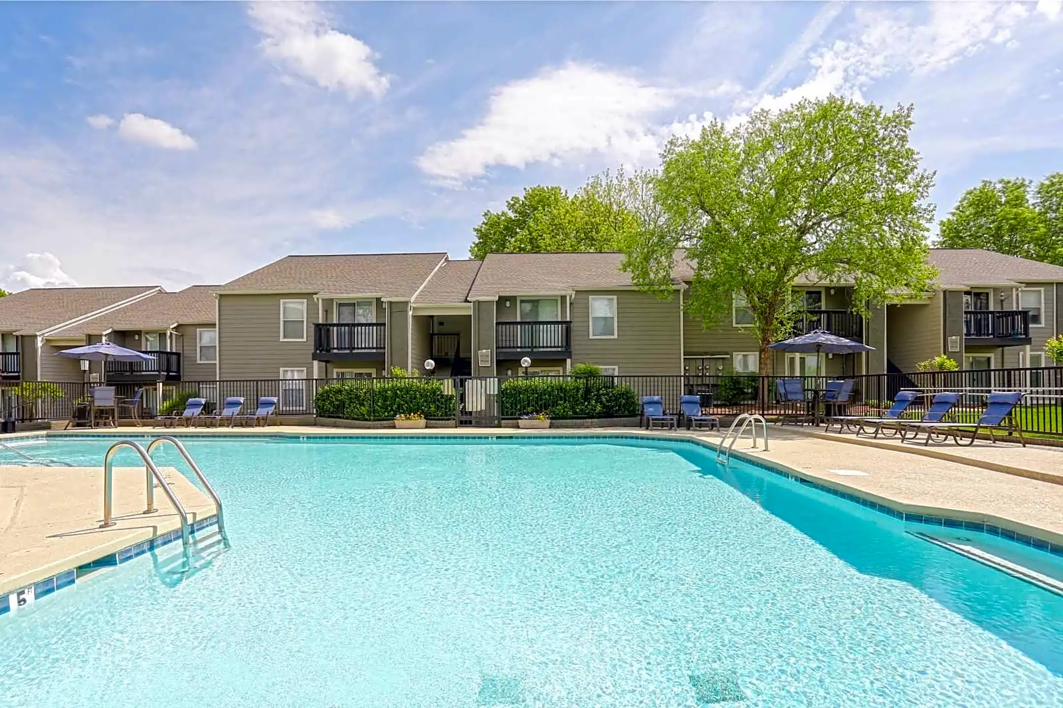 Windsor Park Apartments - Hendersonville, TN 37075