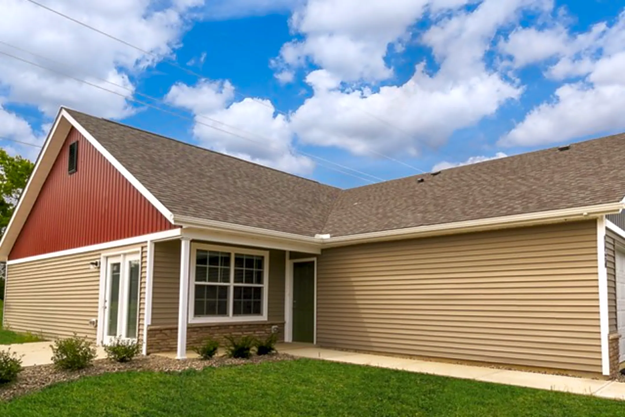 The Residences at Heritage Town Center 100 Town Center Loop