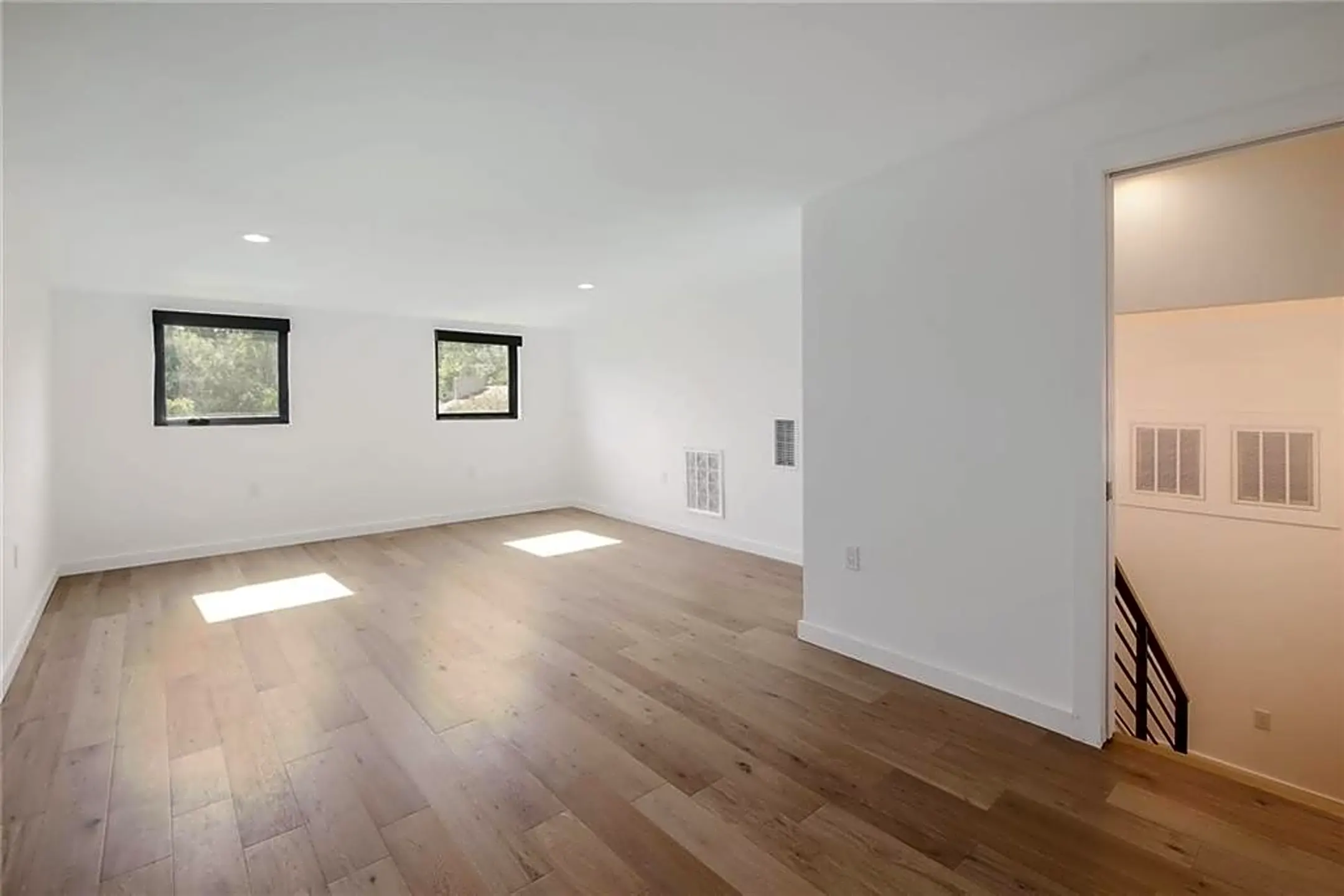 Living Room - 3405 Rain Forest Dr - Austin, TX