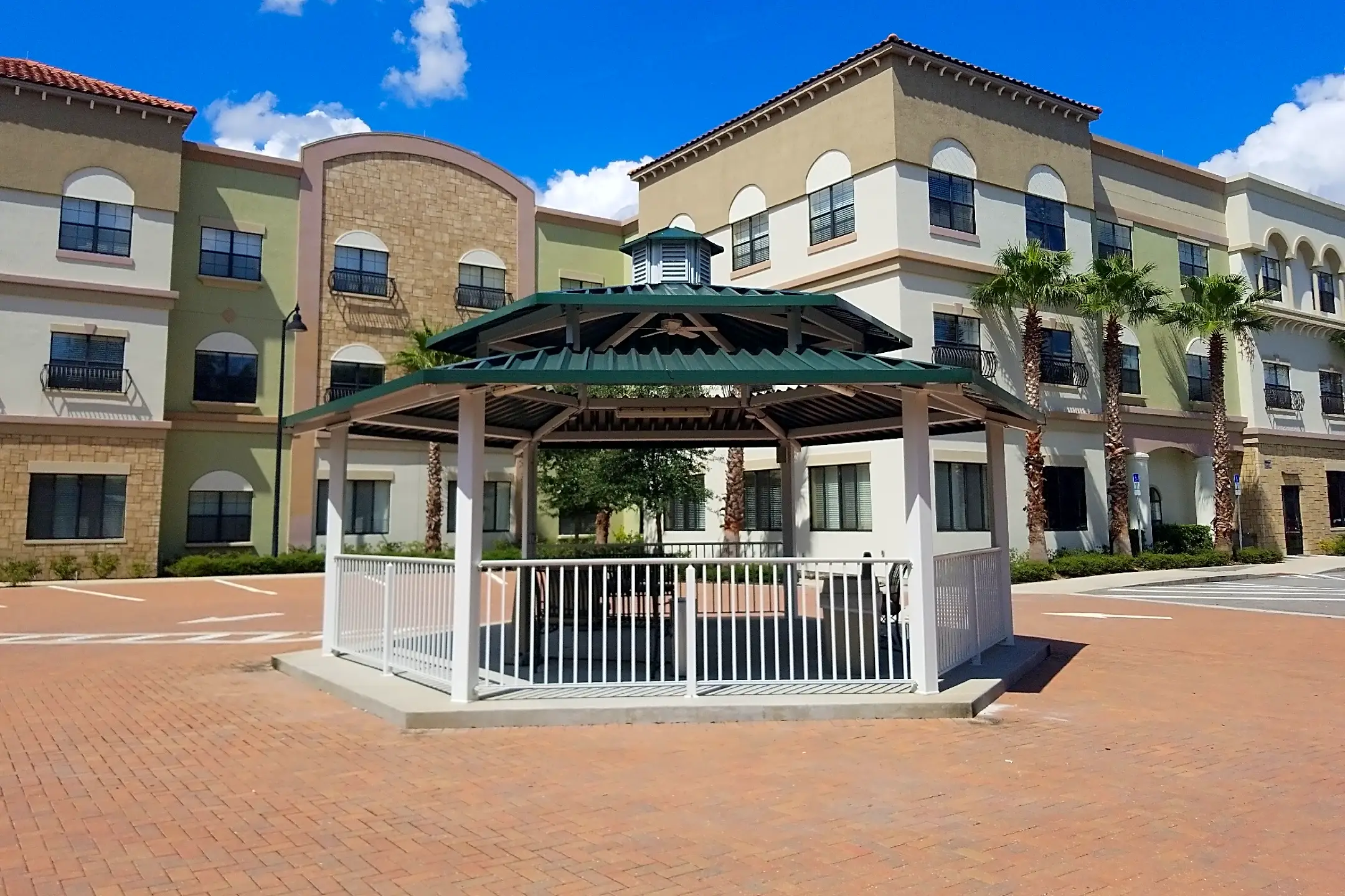 excellence-senior-living-2250-south-semoran-boulevard-orlando-fl