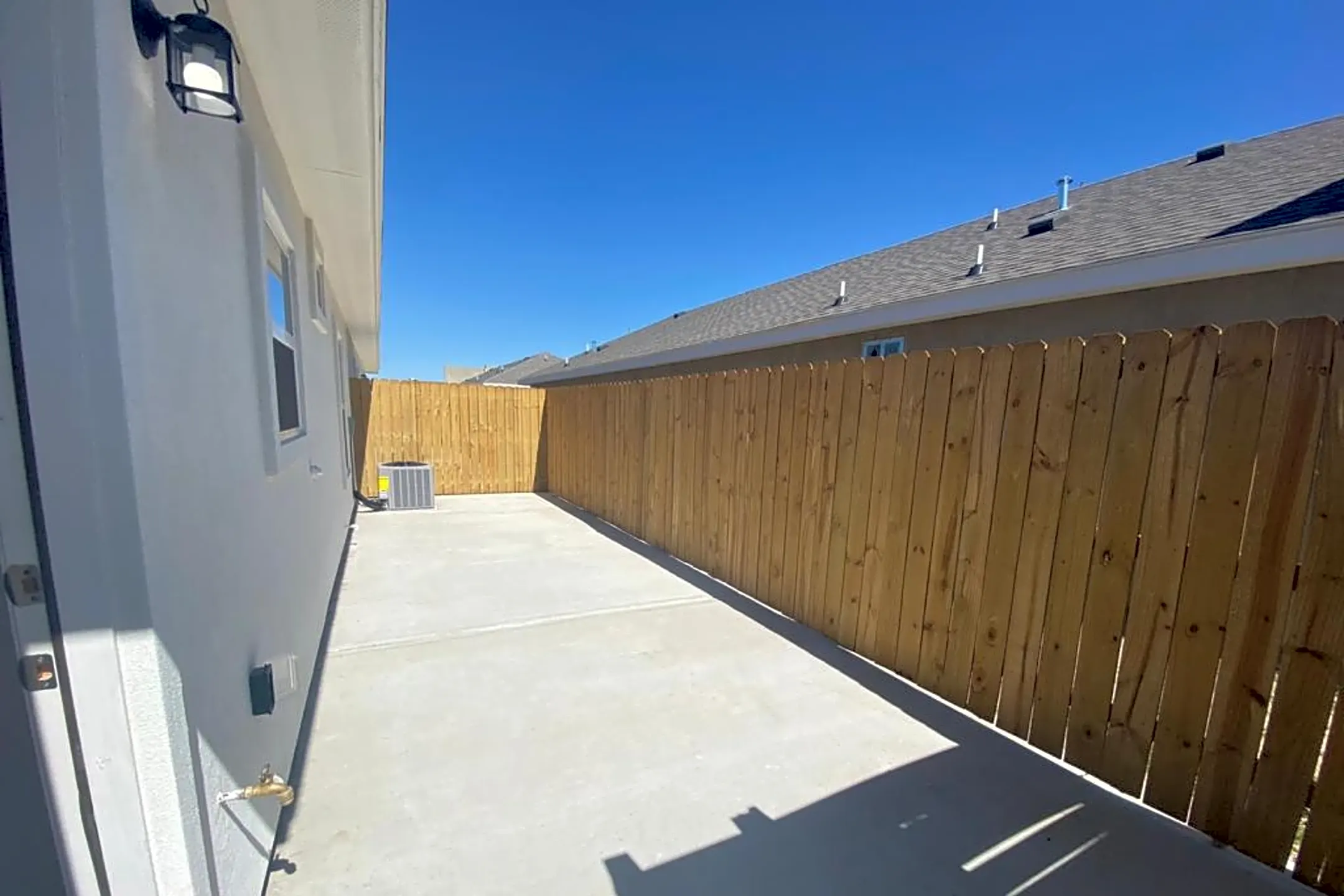 1623 W Marlin St 1623 W Marlin St unit 3 Pharr, TX Houses for Rent