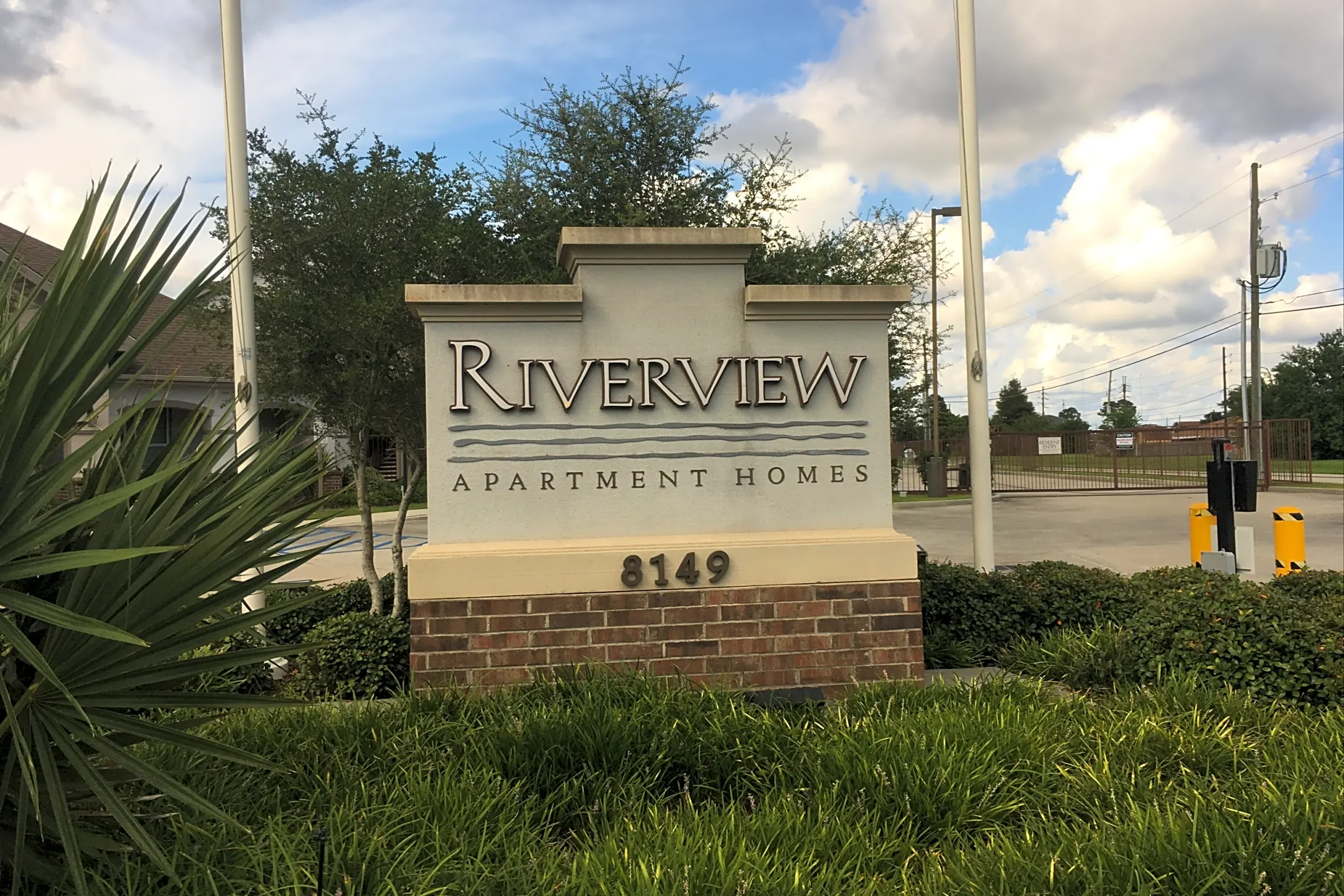 Riverview Apartment Homes 8149 W St Bernard Hwy Chalmette, LA Apartments for Rent Rent.