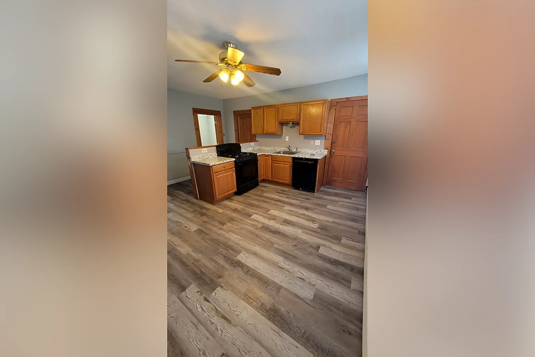 45 Ward St Houses Wallingford, CT 06492