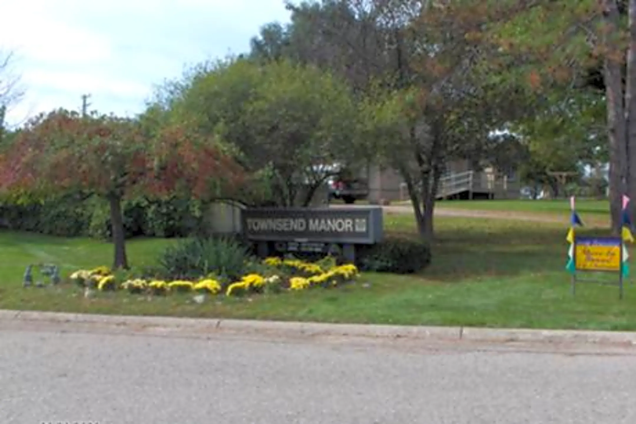 Townsend Manor I and II 365 W Capac Rd Imlay City, MI Apartments