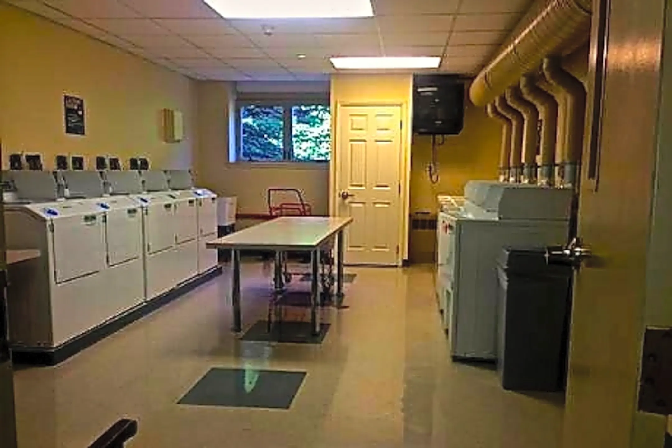 Haverstraw Place LP 140 Route 9W Haverstraw, NY Apartments for Rent