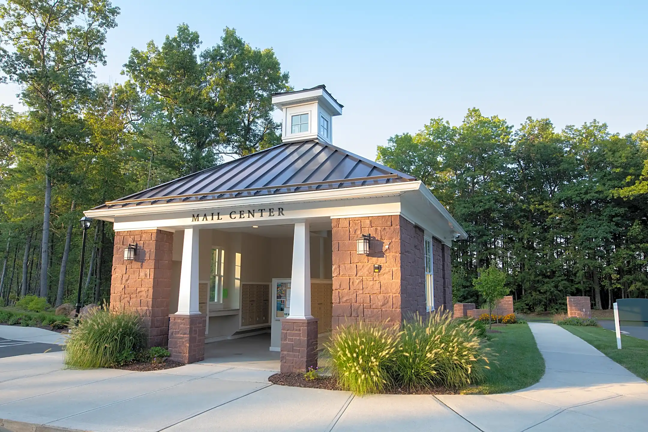 Highcroft Apartments Simsbury, CT 06070