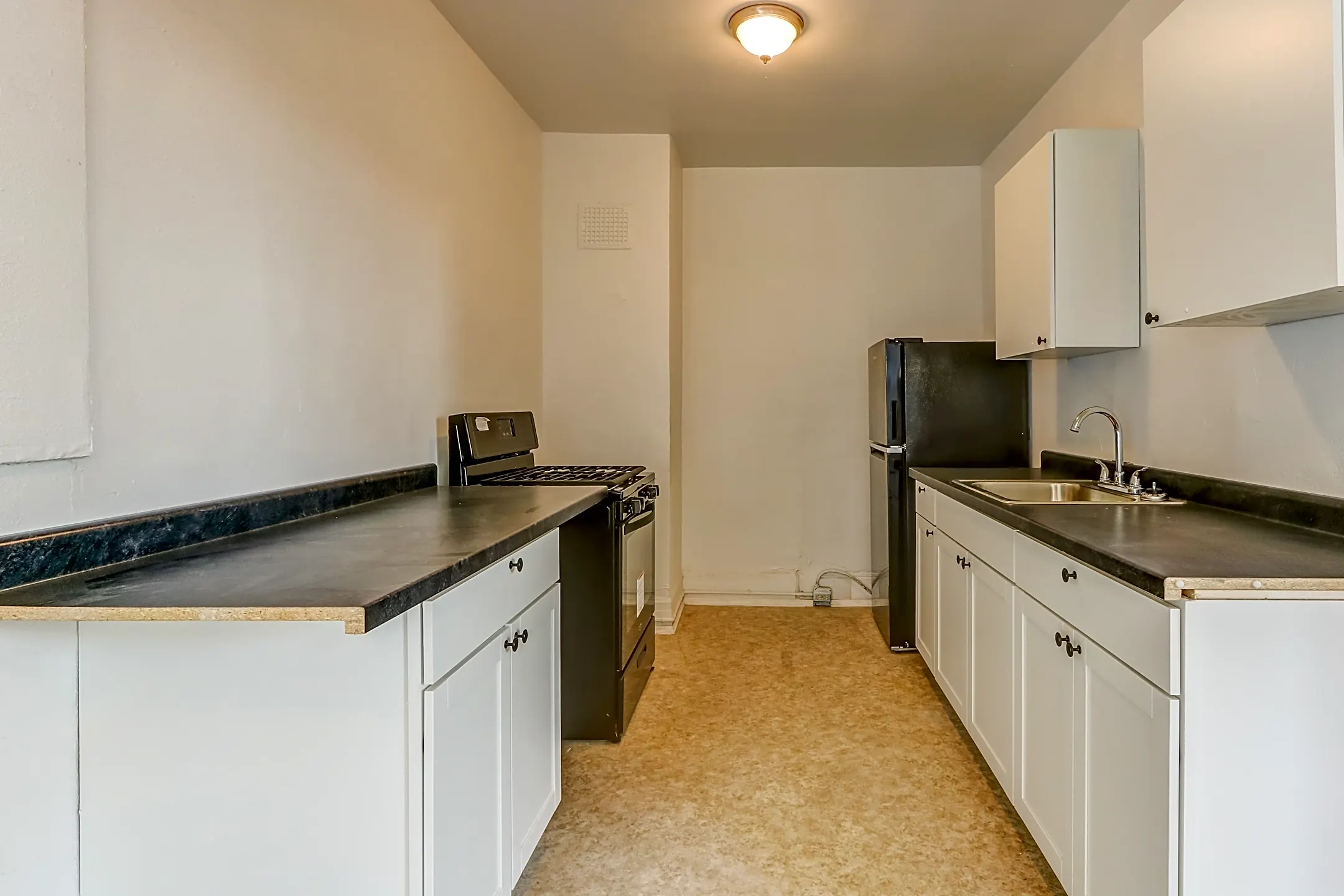 Manning Manor 2258 W Grand Blvd Detroit, MI Apartments for Rent Rent.