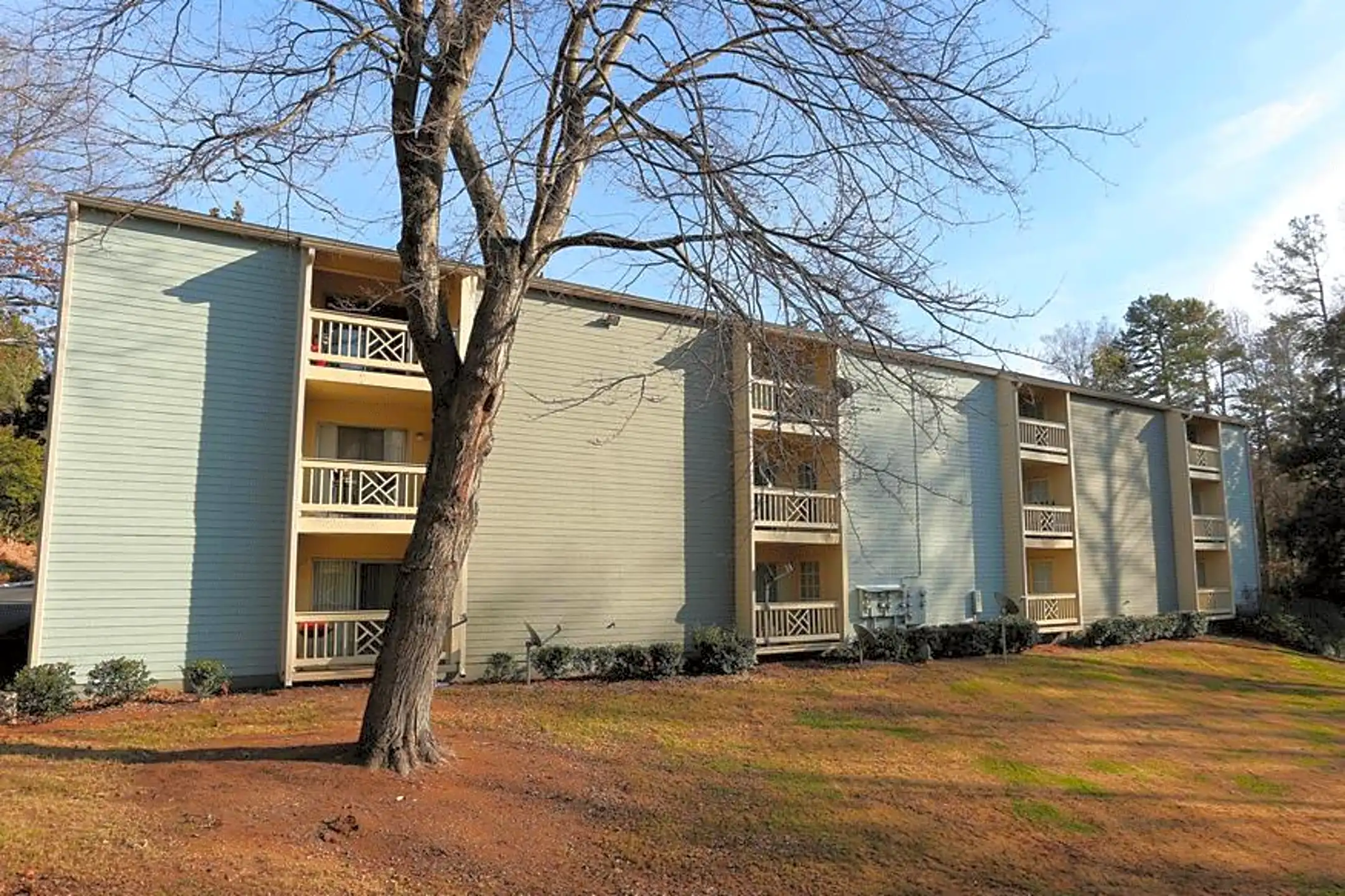 The Woodridge Apartment Homes 2567 Whites Mill Rd Decatur, GA