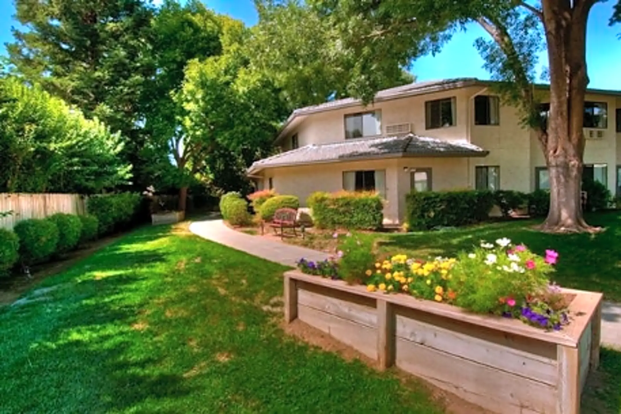 The Oakmont 2801 Cohasset Rd Chico, CA Apartments for Rent Rent.