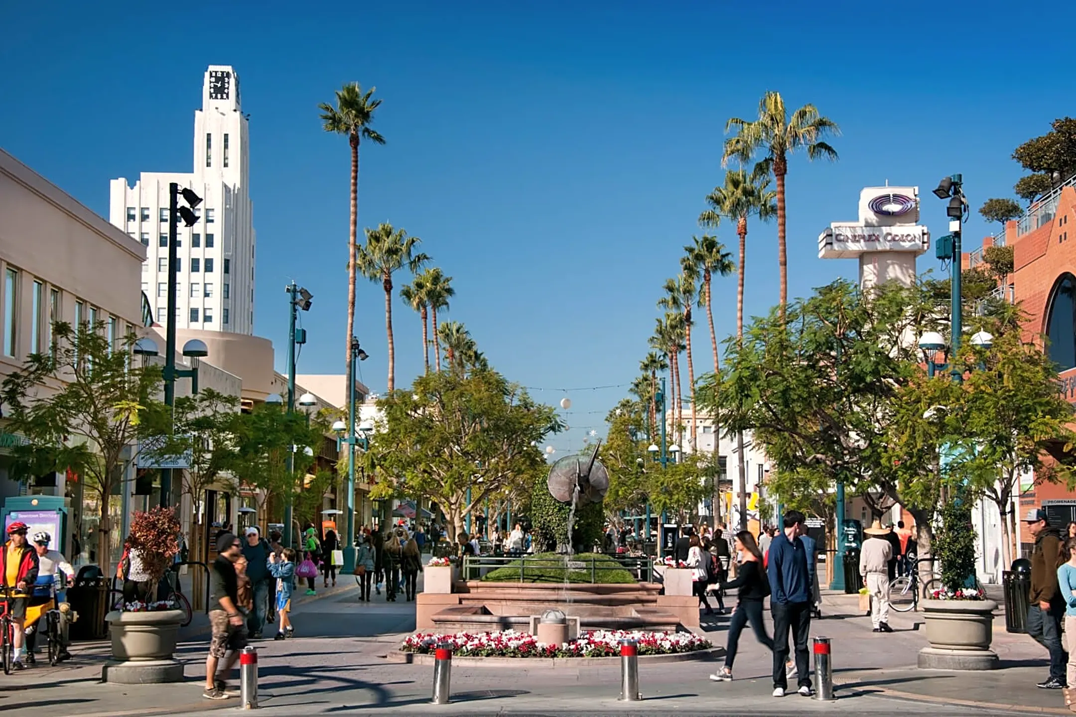 Sea Castle Apartments - 1725 Ocean Front Walk | Santa Monica, CA for ...