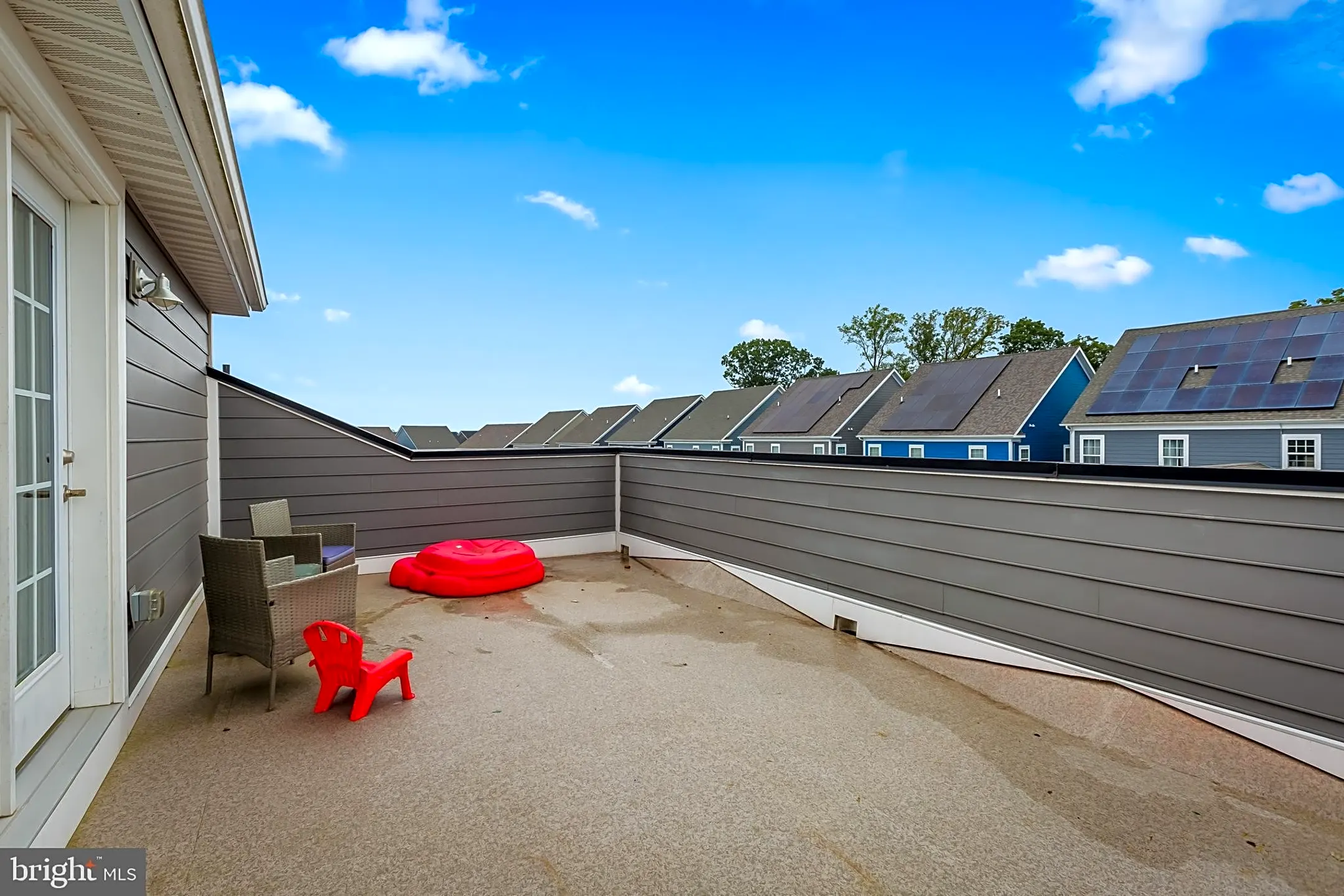 Patio / Deck - 6422 Greenleigh Ave - Middle River, MD