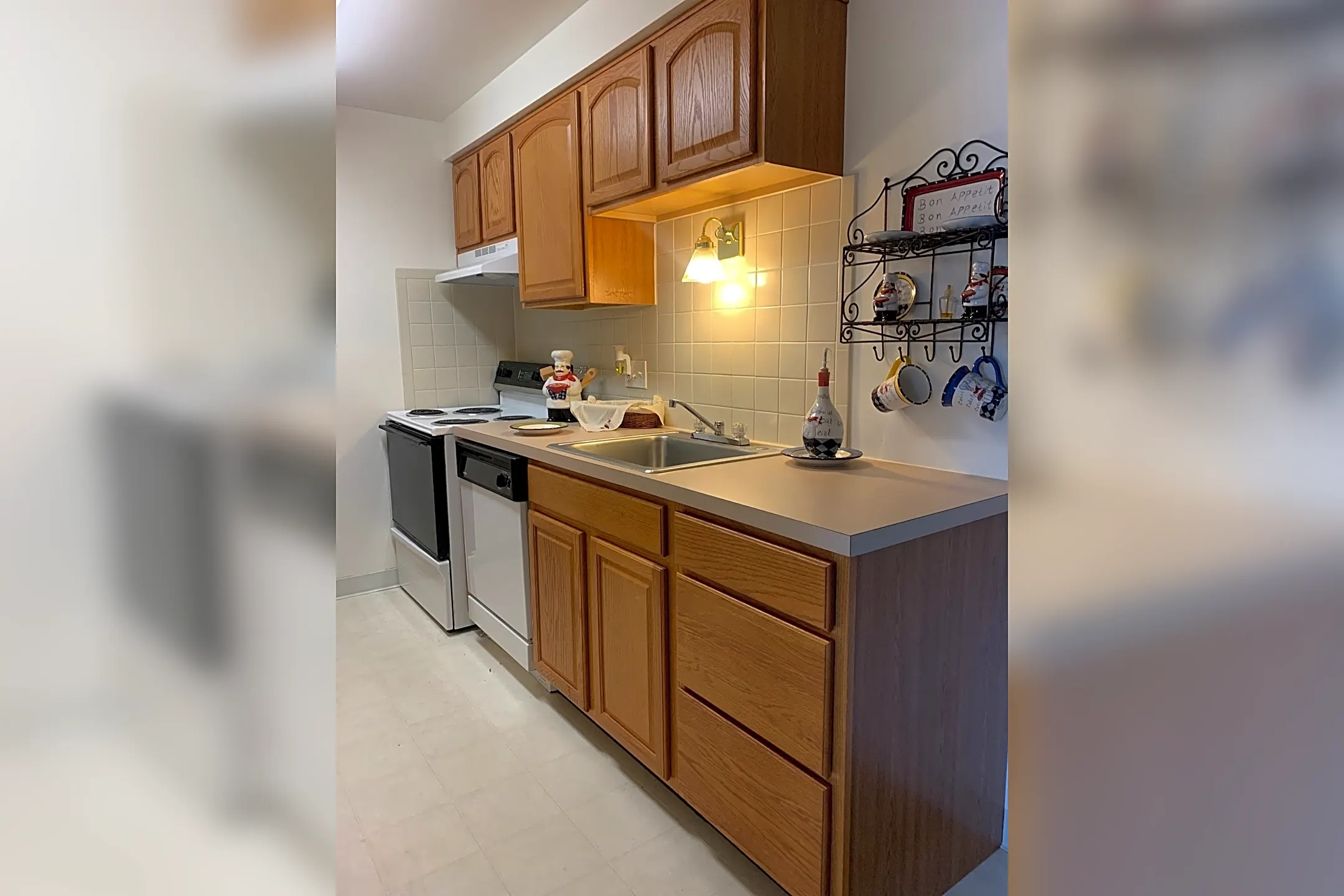 Dannybrook Apartments Buffalo, NY 14221