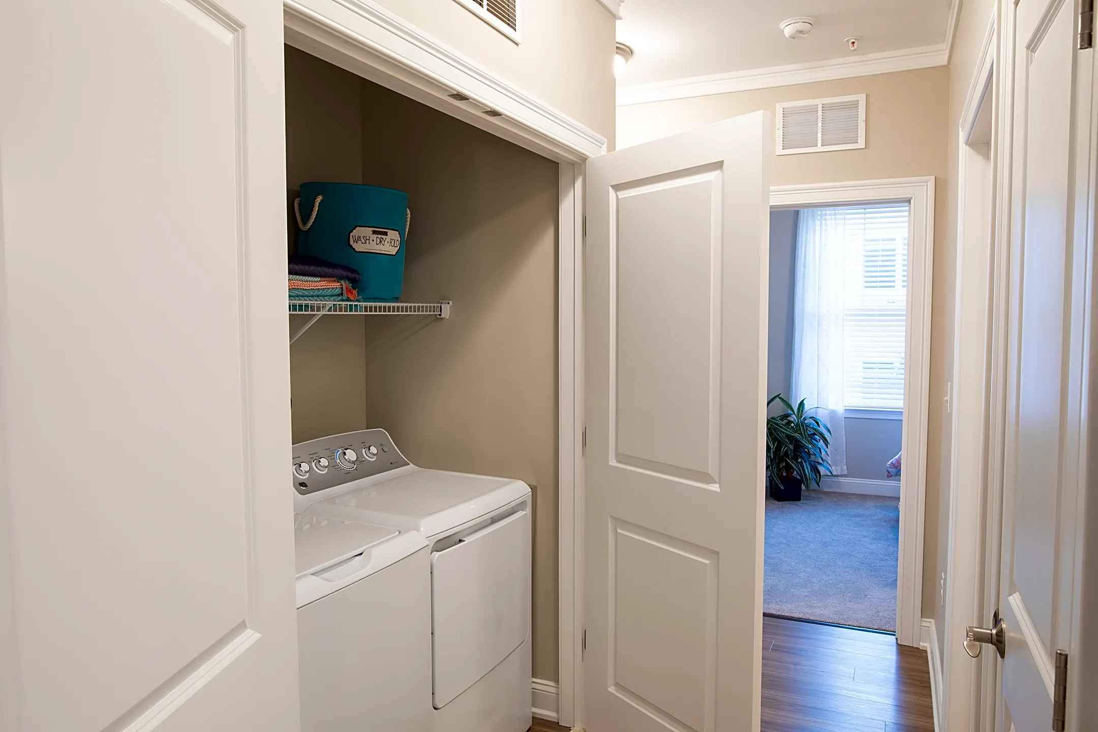 Highcroft Apartments 1100 Highcroft Pl Simsbury, CT Apartments for