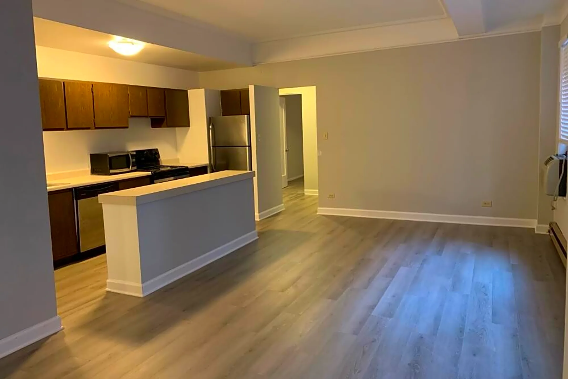 2150 N Lincoln Park W 2150 N Lincoln Park W unit 1304 Chicago, IL