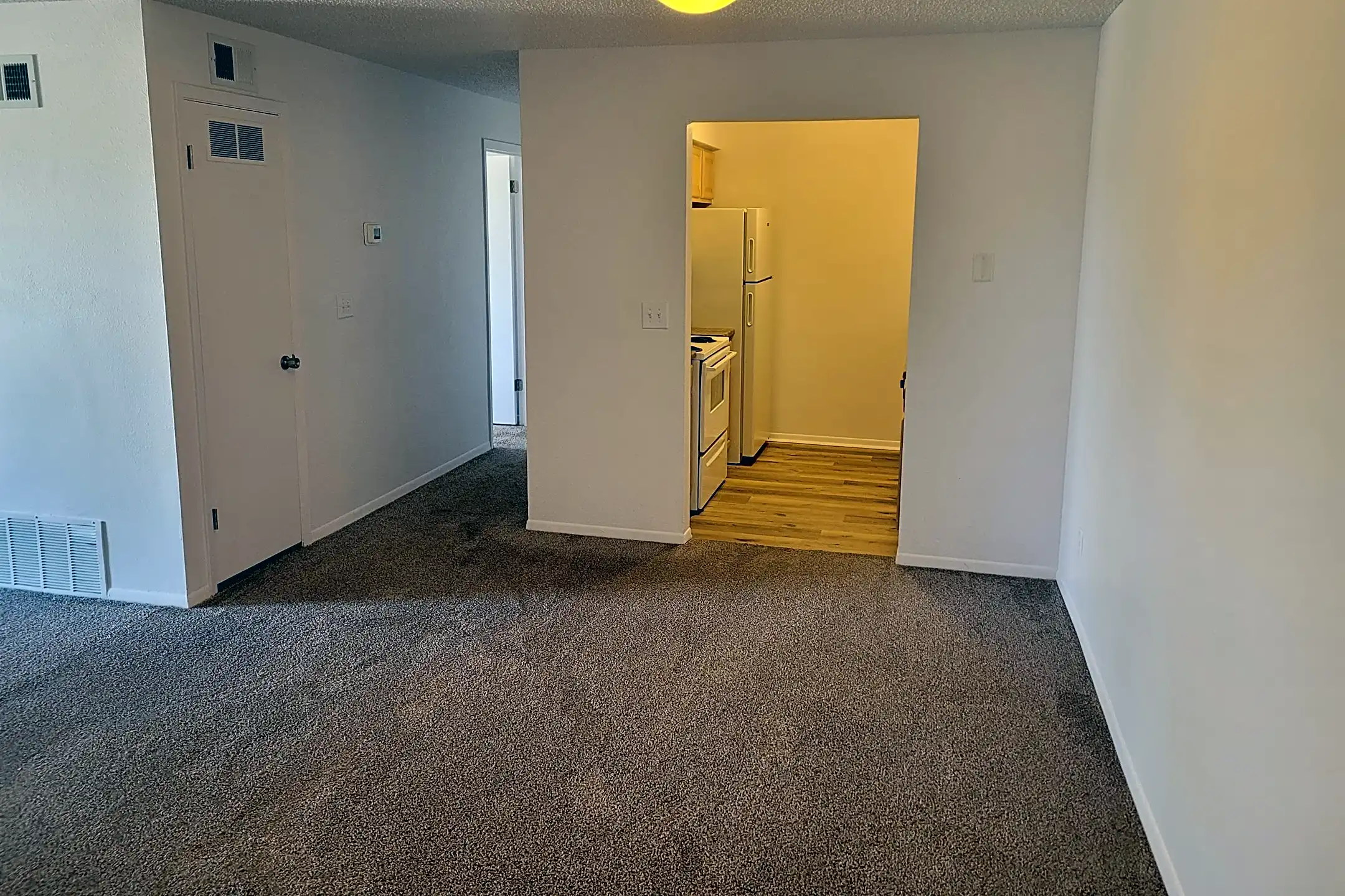 5502 Kirkwood Blvd SW 5502 Kirkwood Blvd SW unit 4 Cedar Rapids, IA