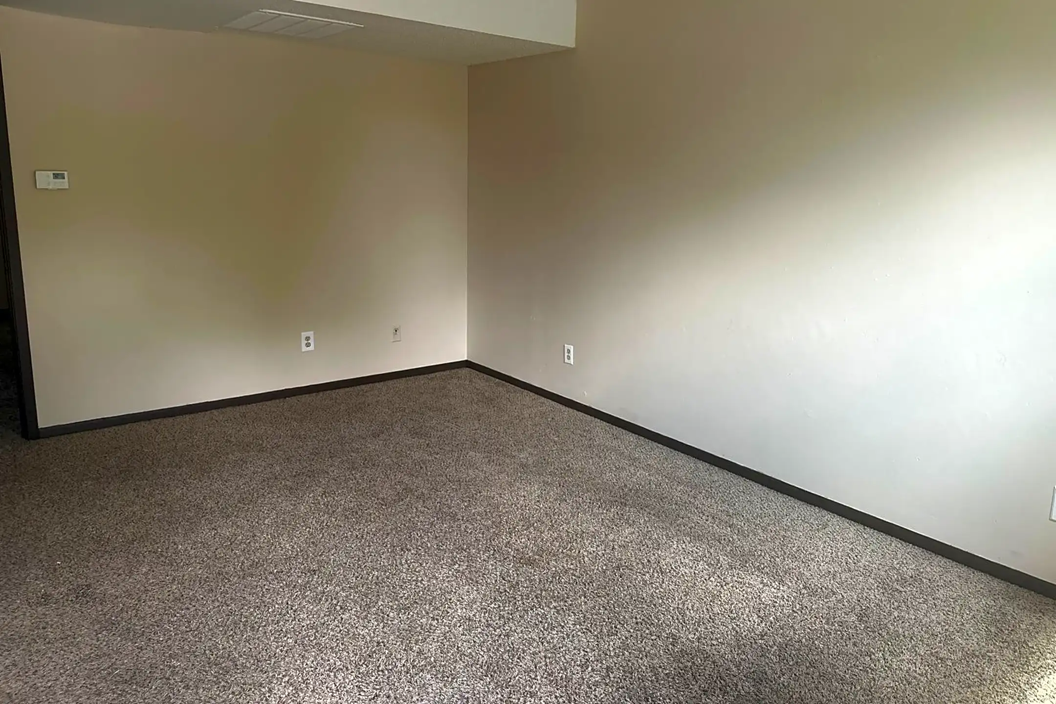 1417 W Elm St Taylorville, IL Houses for Rent Rent.