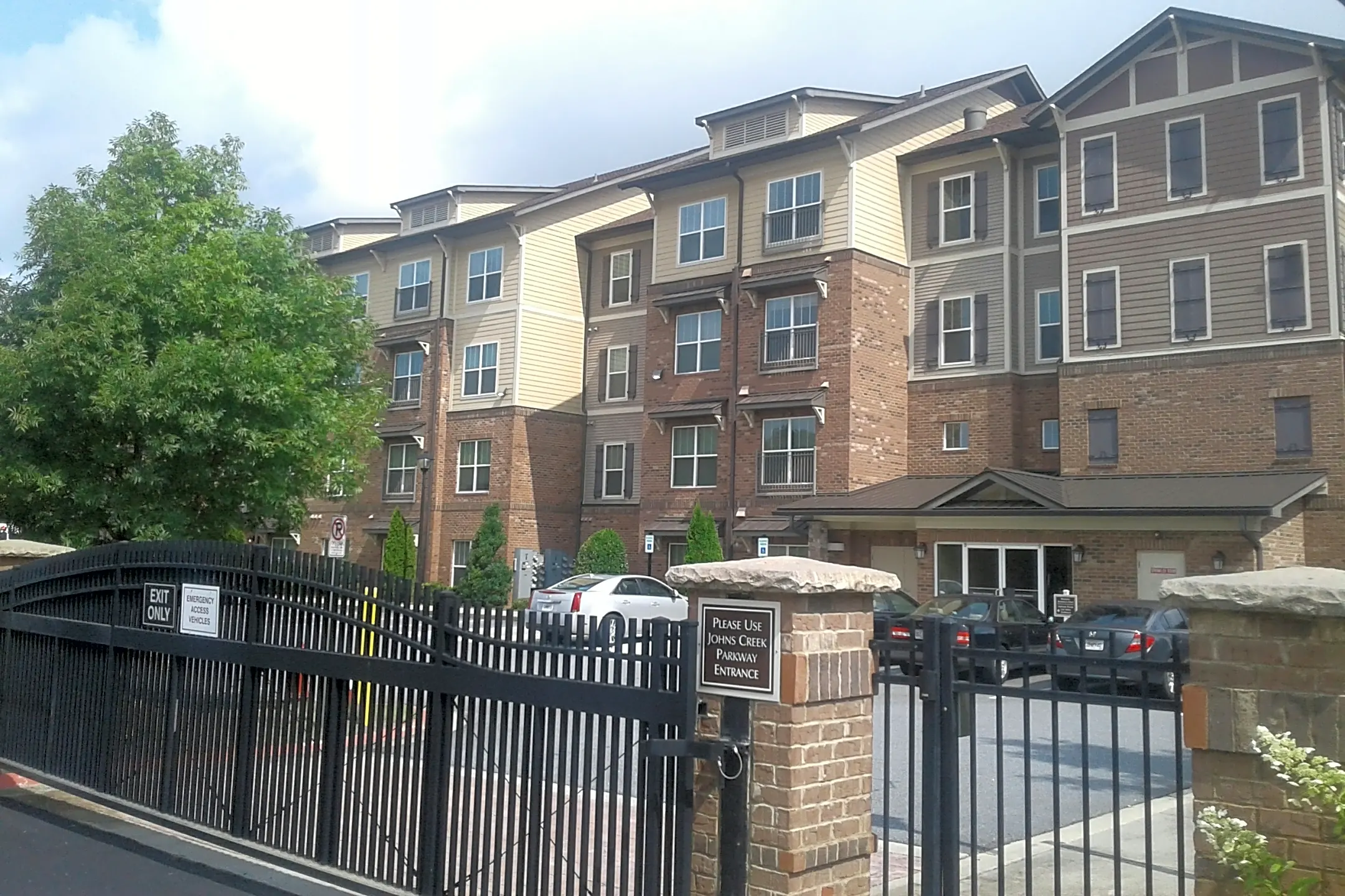 Hearthside Johns Creek Apartments