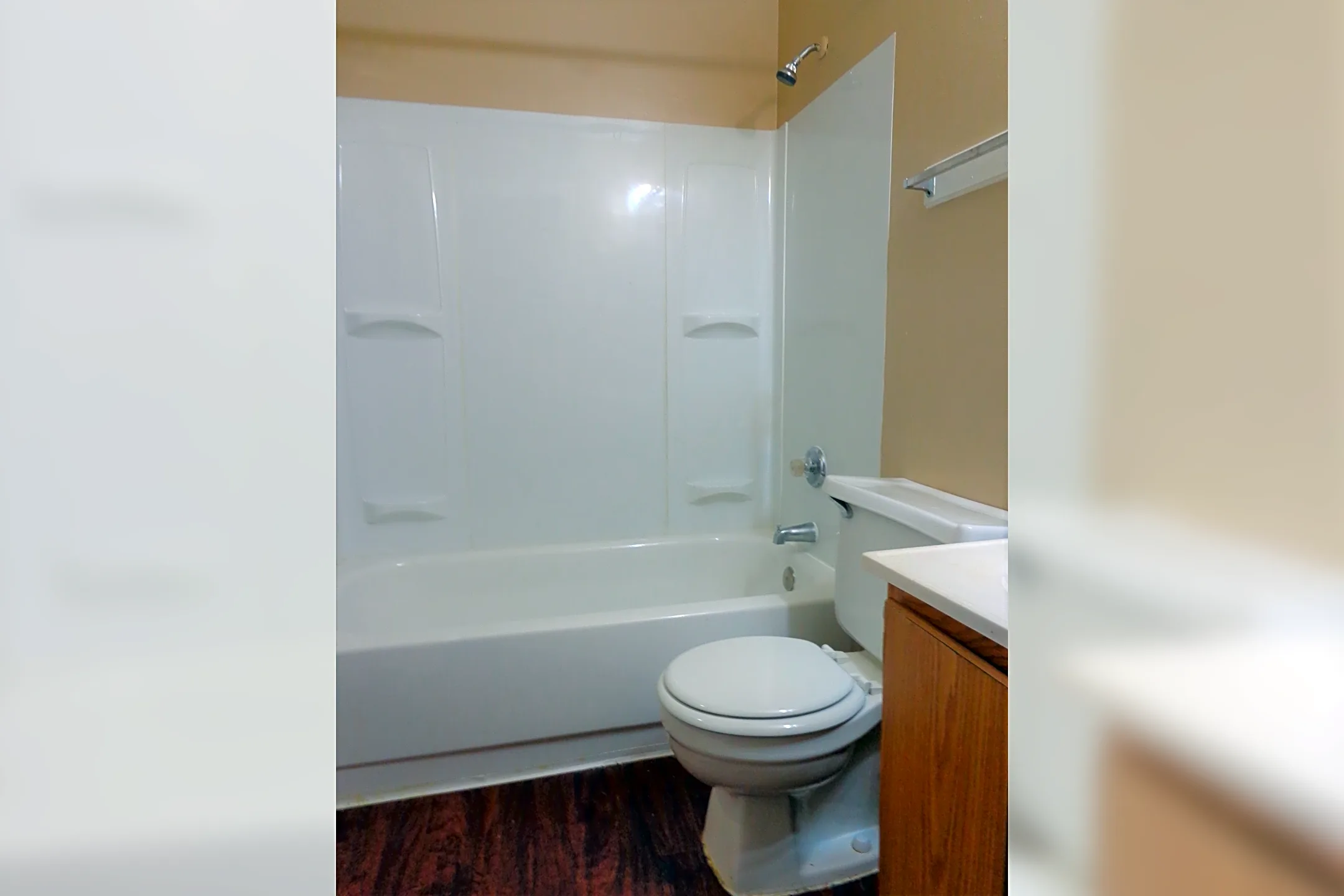 848 Dawnview Ct Apartments Florissant, MO 63031