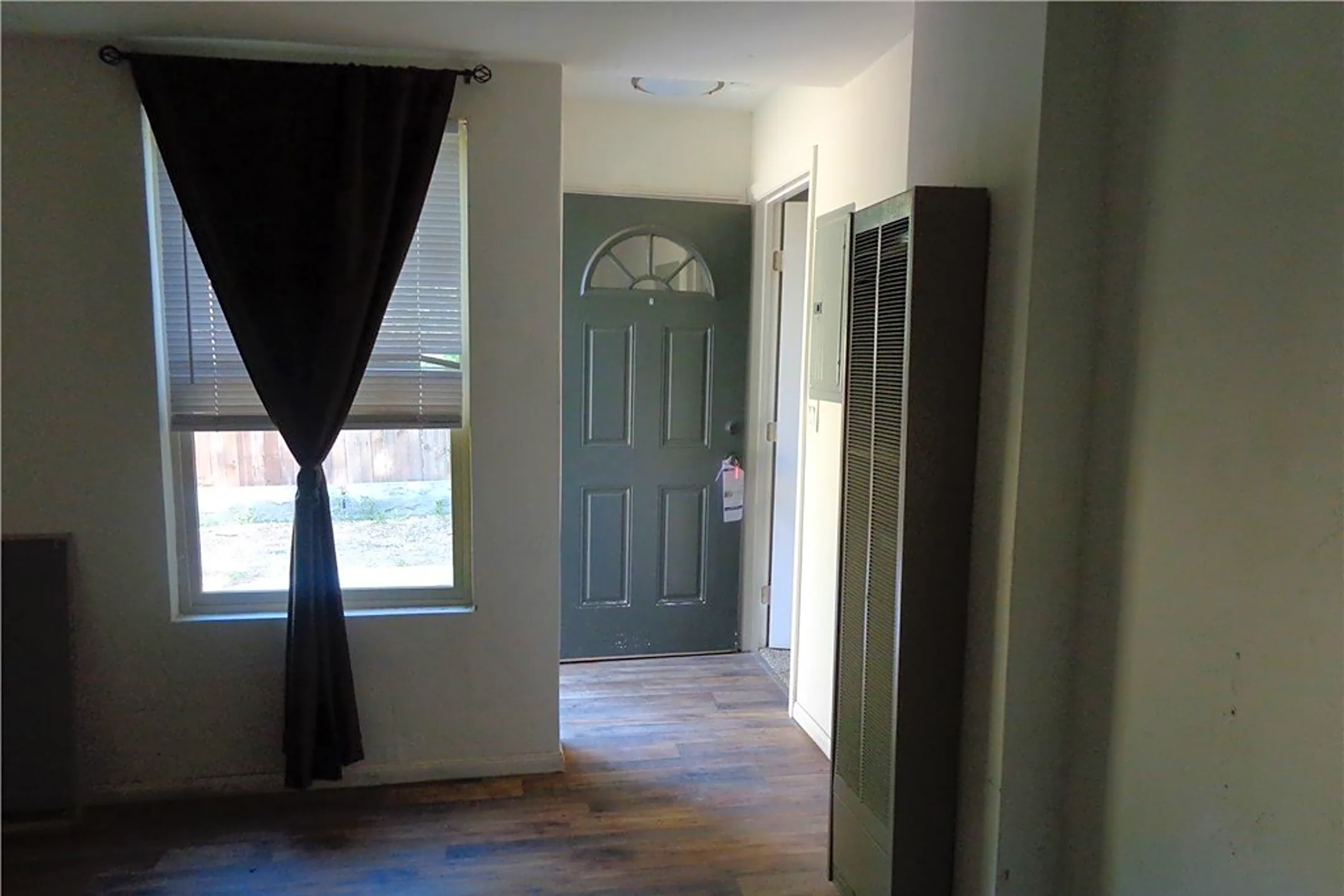 637 Knoll Dr 2 Crestline, CA Apartments for Rent Rent.