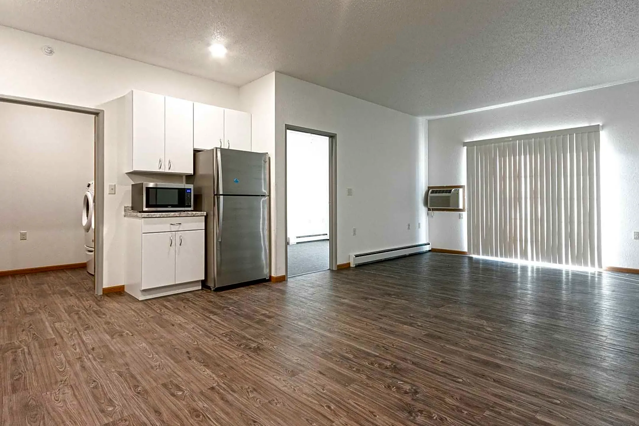 Kitchen - Homefield Senior Living Apartments - Fargo, ND