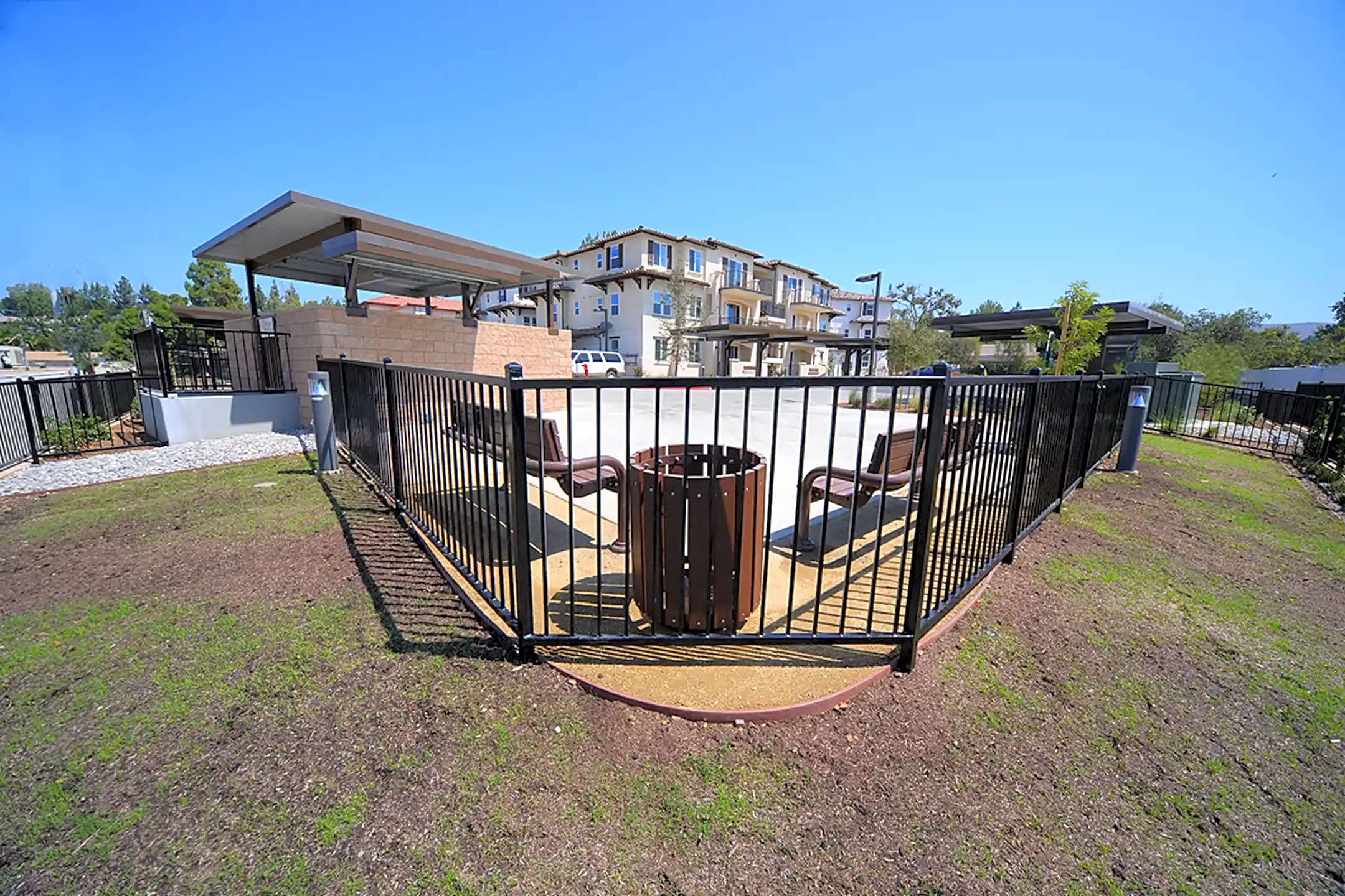 YOLO Apartment Homes 5181 Maegan Place Thousand Oaks, CA