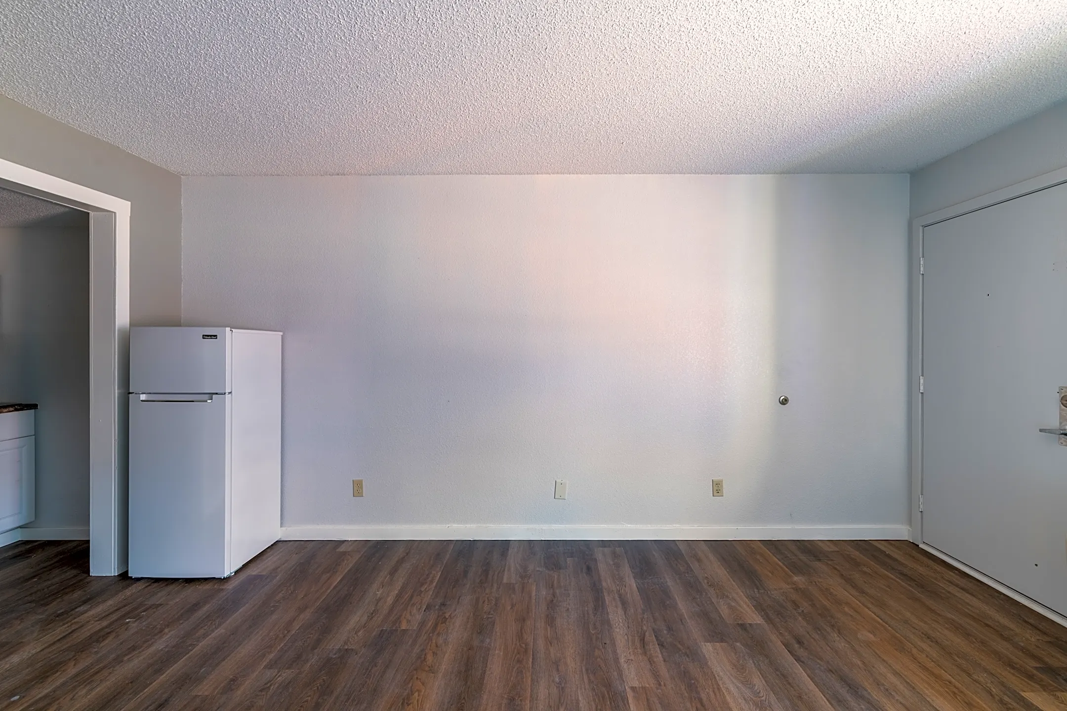 Plato's Cave Branson, MO 65616