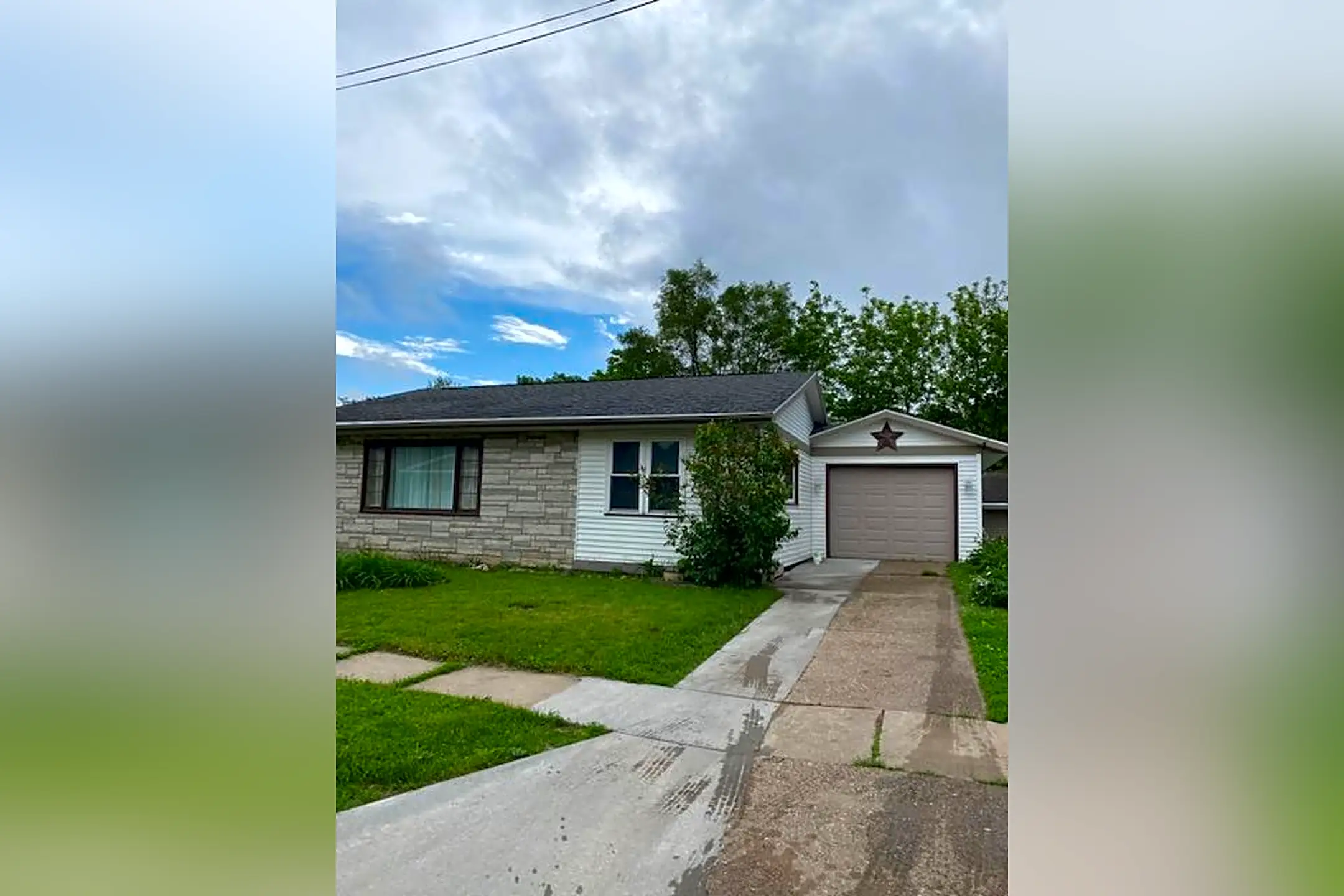 1121 Logan St Muscatine, IA Houses for Rent Rent.