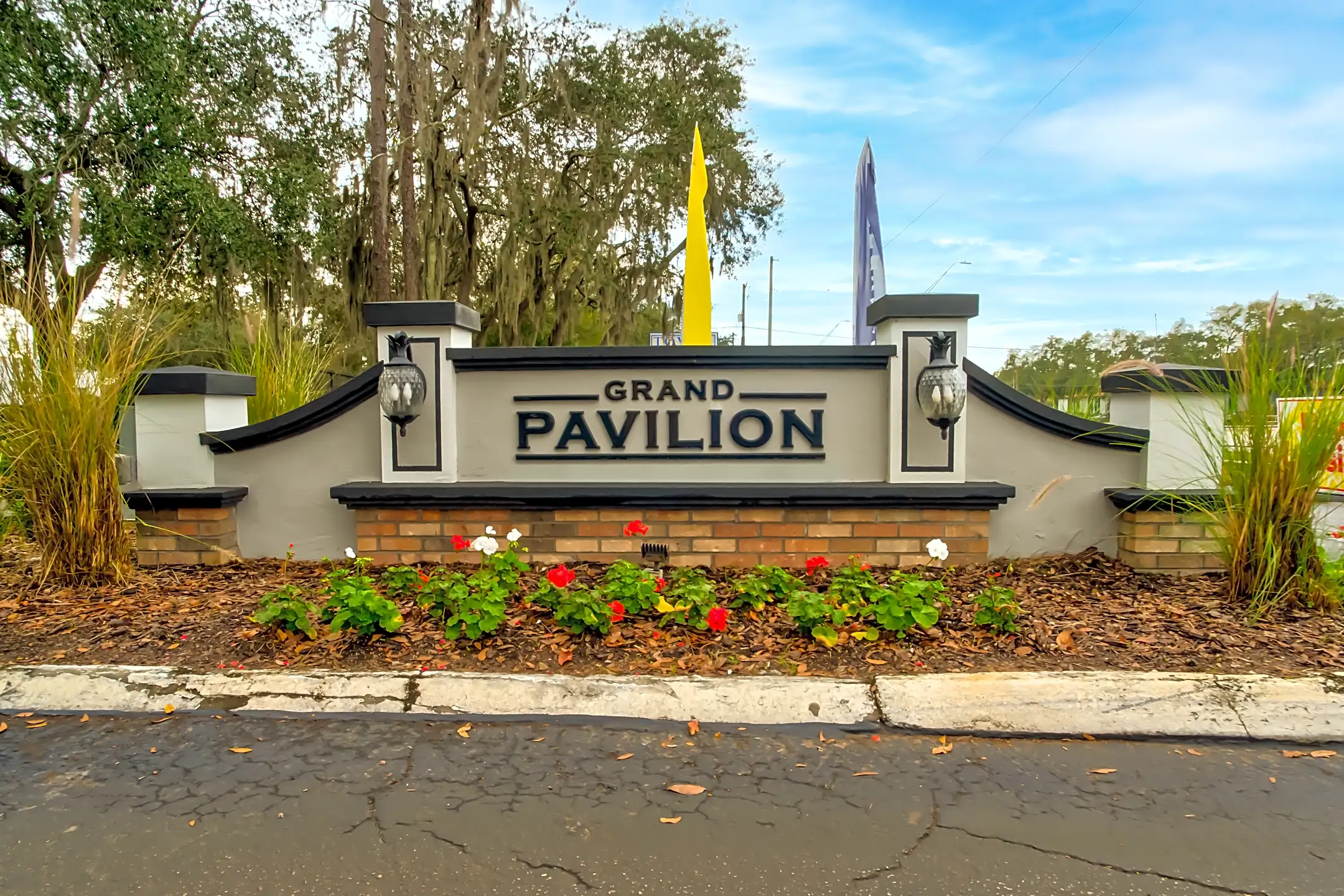 Pavilion Apartments Tampa