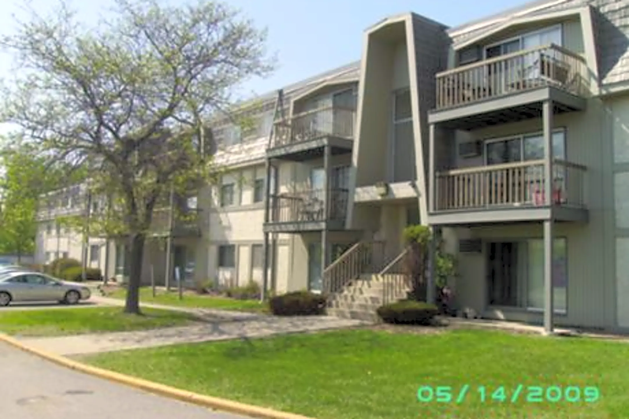 Fox Ridge Estates 3367 Coachman Rd Eagan, MN Apartments for Rent