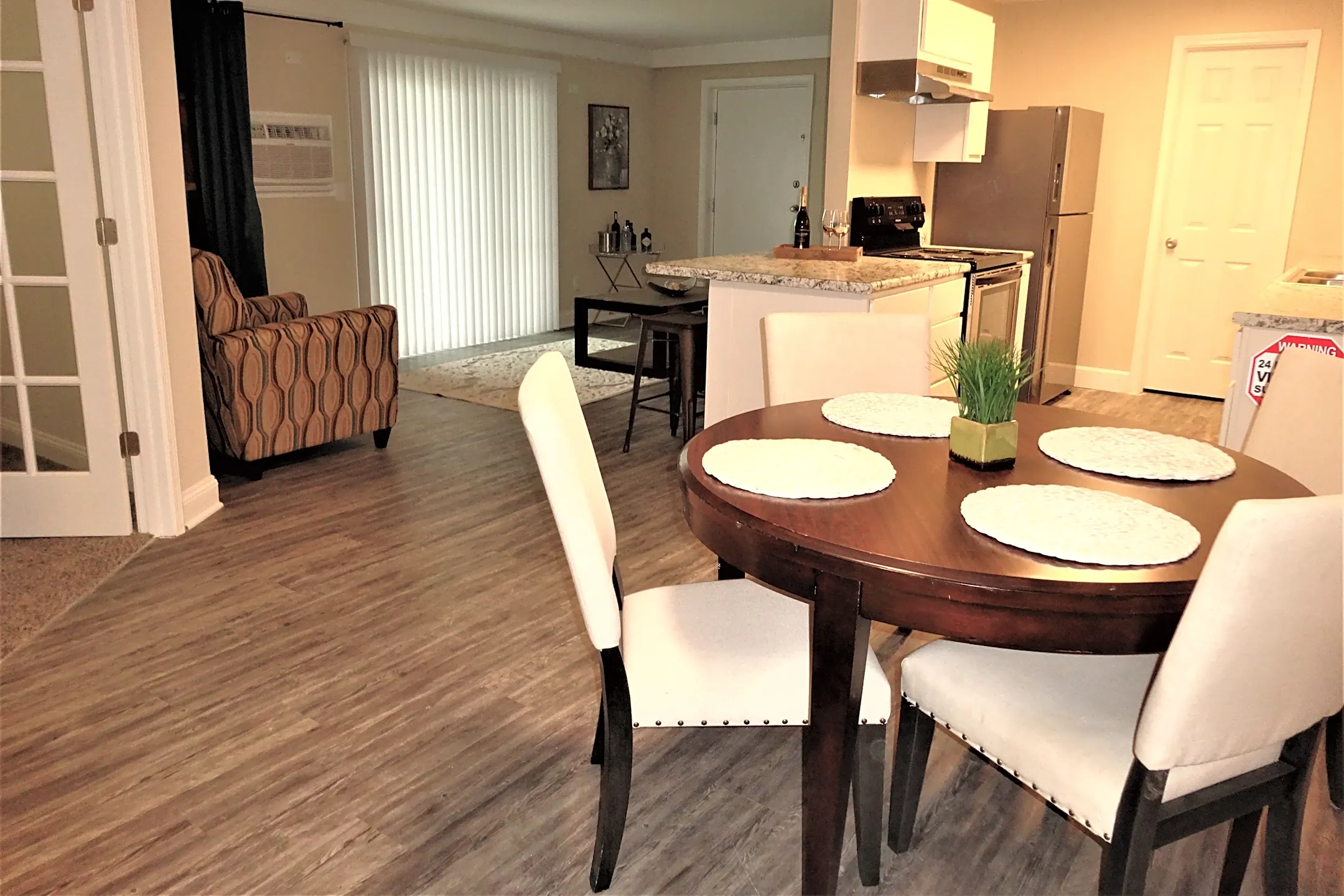 Saratoga Place 3401 Queensway Dr Erlanger, KY Apartments for Rent