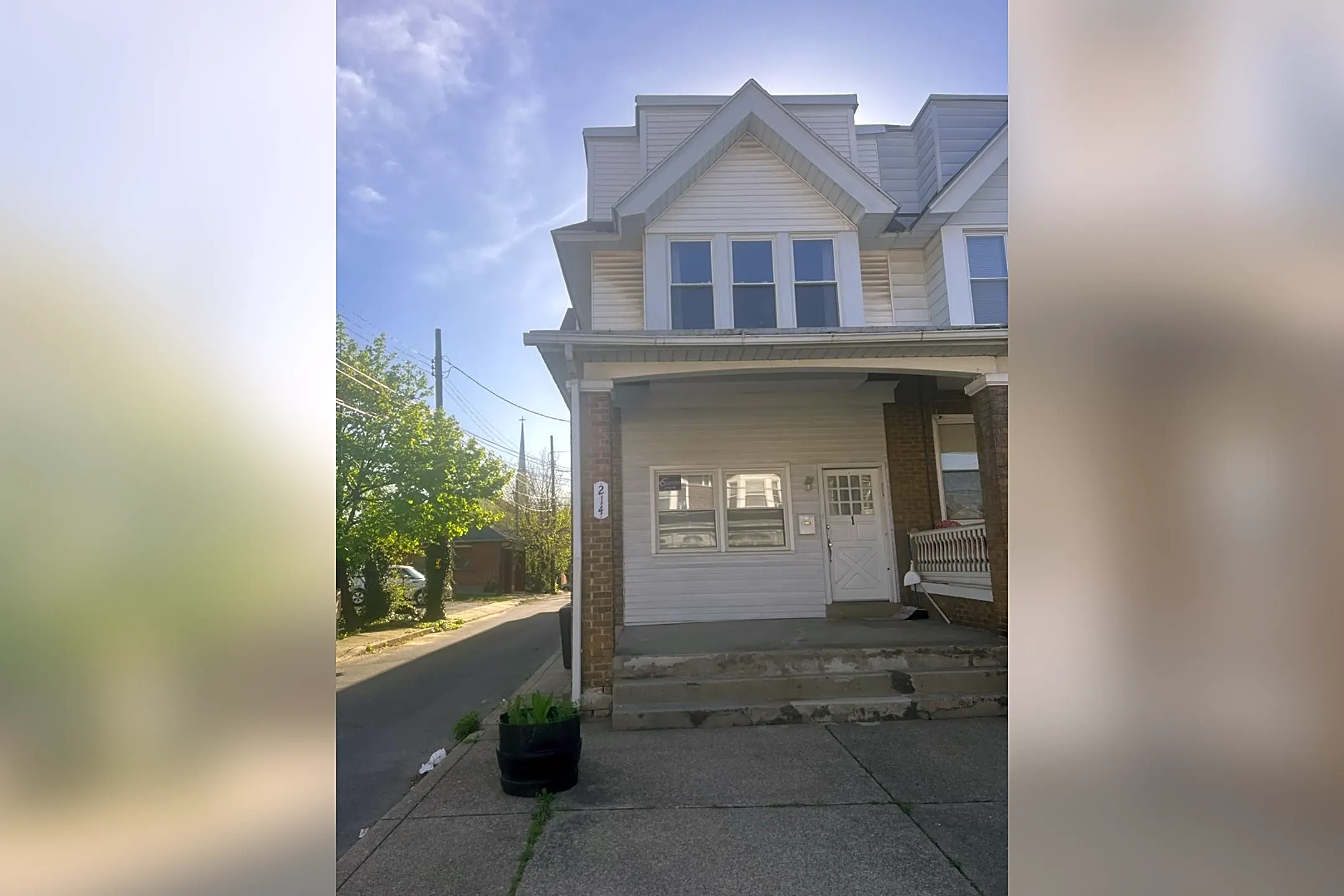 214 N St Cloud St Houses Allentown, PA 18104