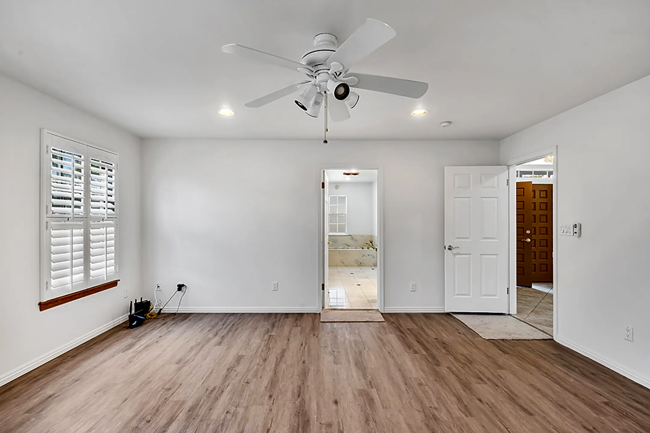 30062 Big Range Rd 30062 Big Range Rd unit 2 Canyon Lake, CA