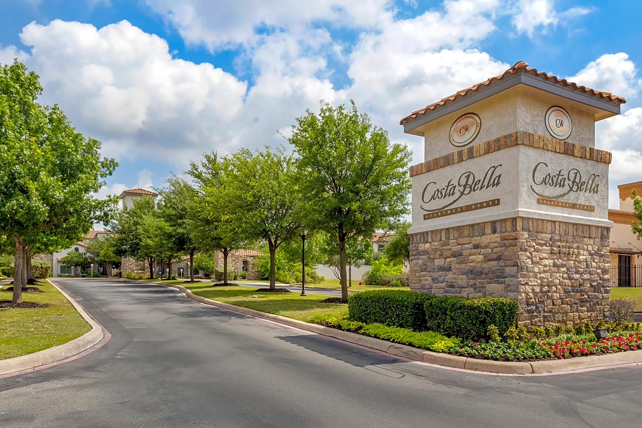 Costa Bella Apartment Homes - 1703 North Loop 1604 West | San Antonio ...