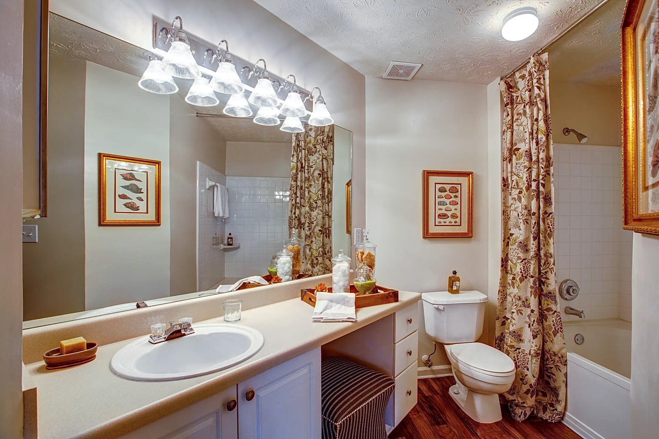 Walton Vinings 4949 Oakdale Rd SE Smyrna, GA Apartments for Rent