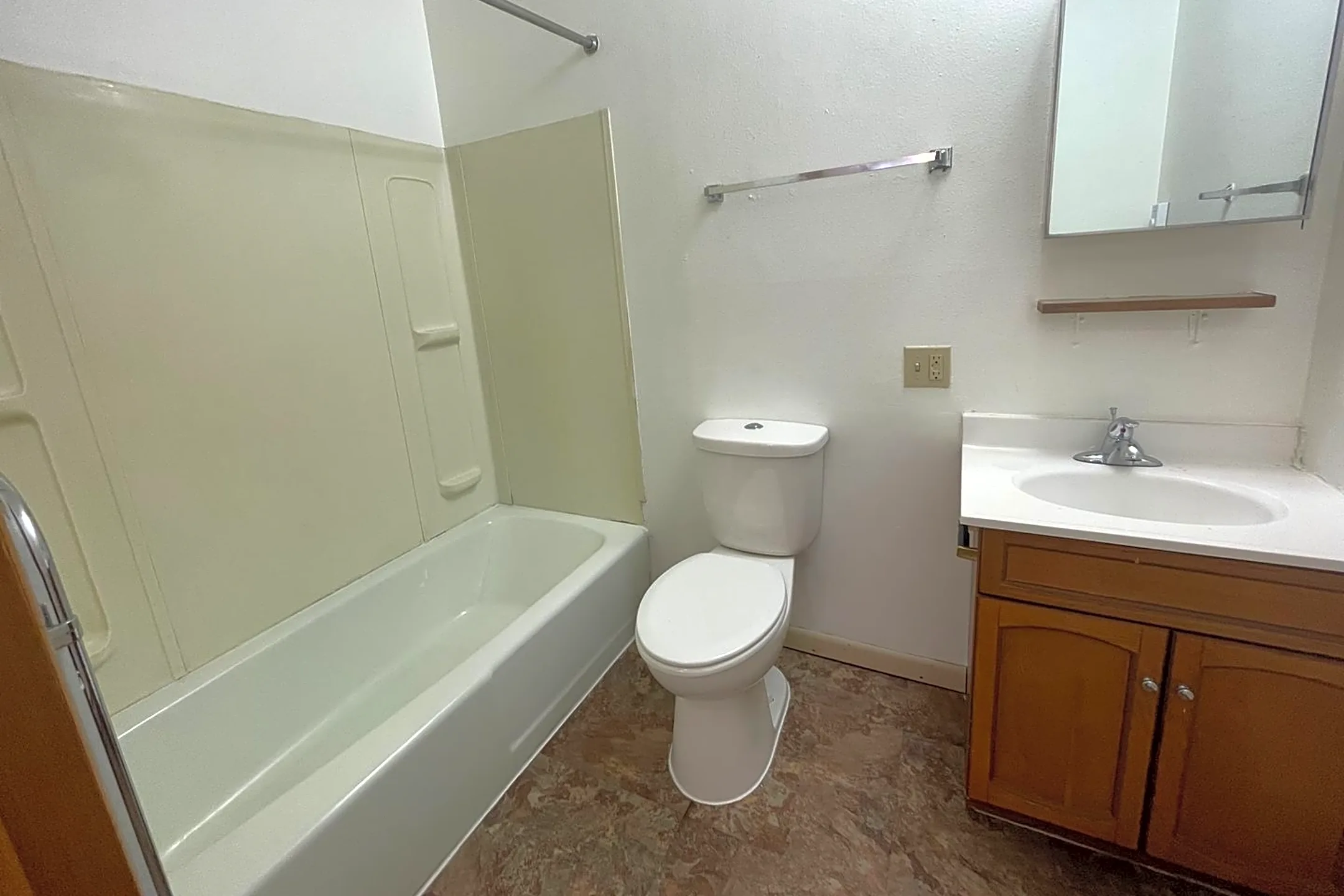 1307 7th Ave Belle Plaine, IA Houses for Rent Rent.