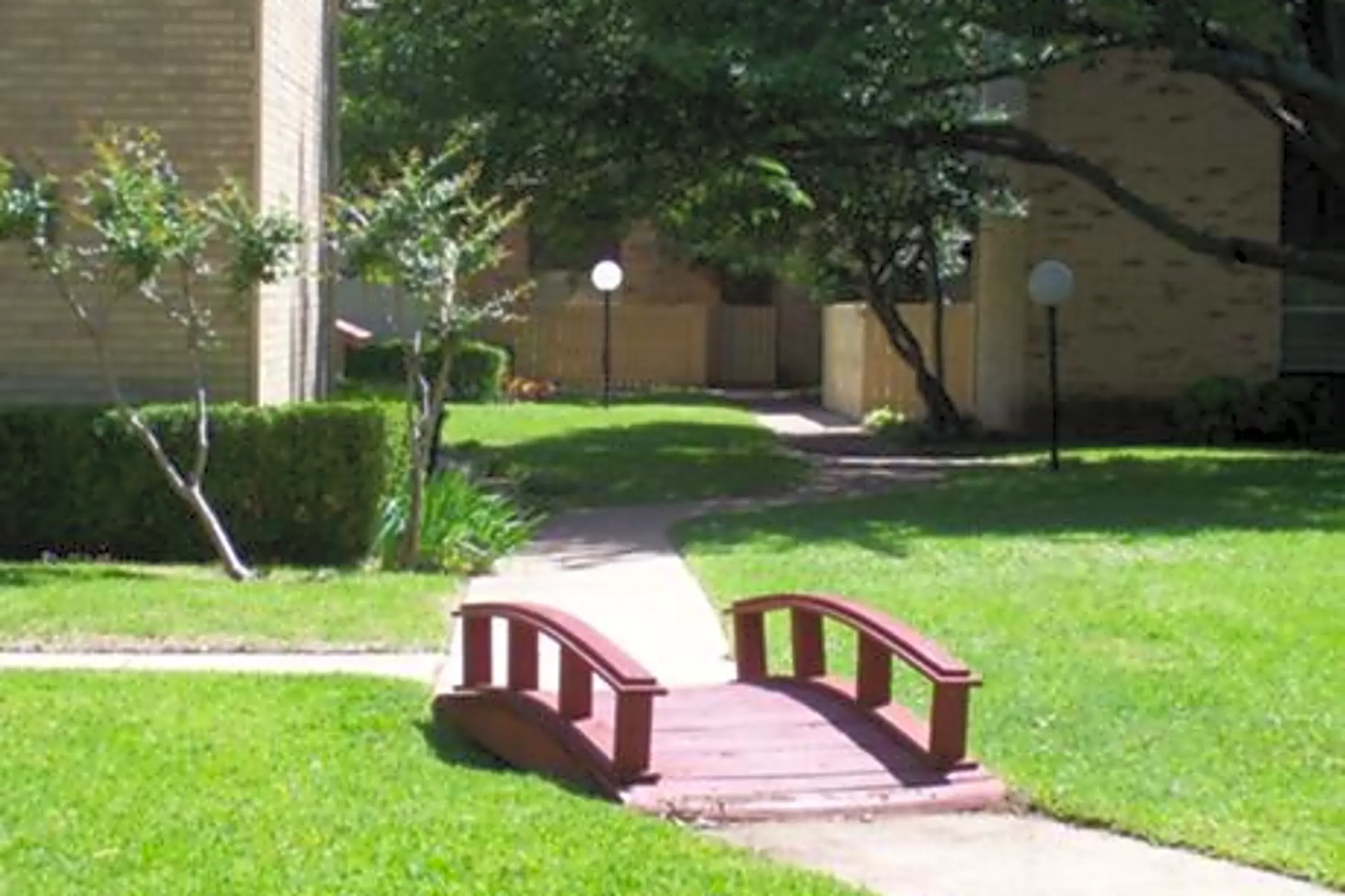 Redbird Village Apartment Homes 803 Link Dr Ofc 11 Duncanville, TX