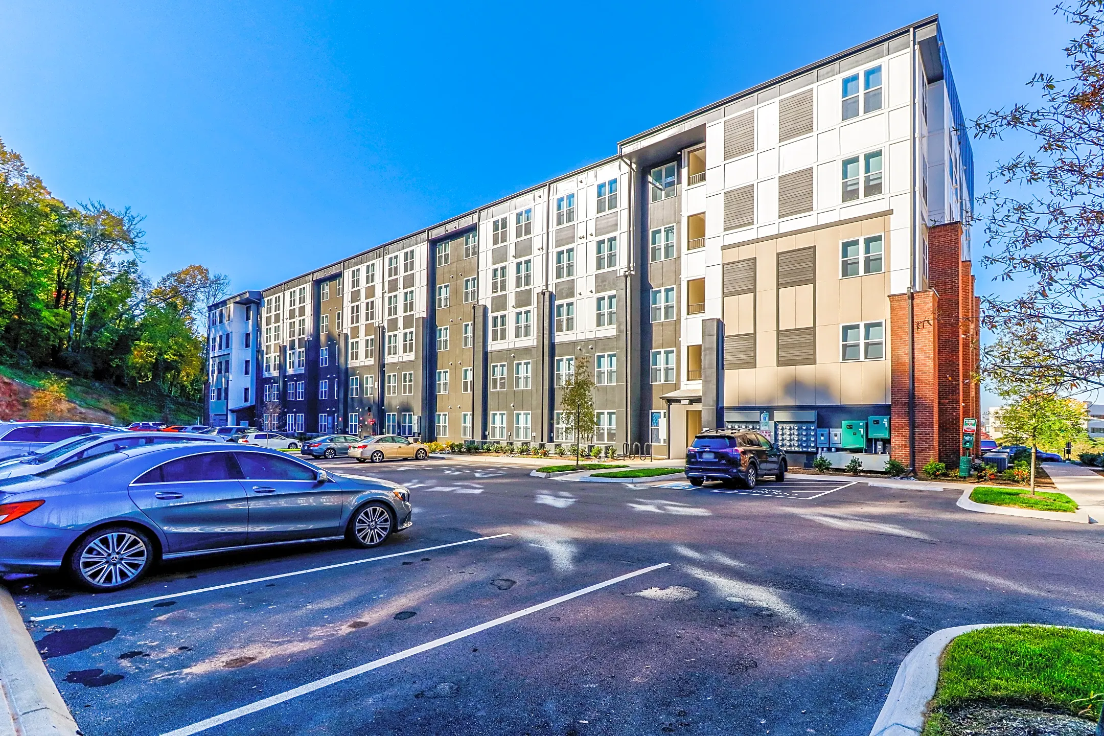 Flagship Kerns Knoxville, TN 37920