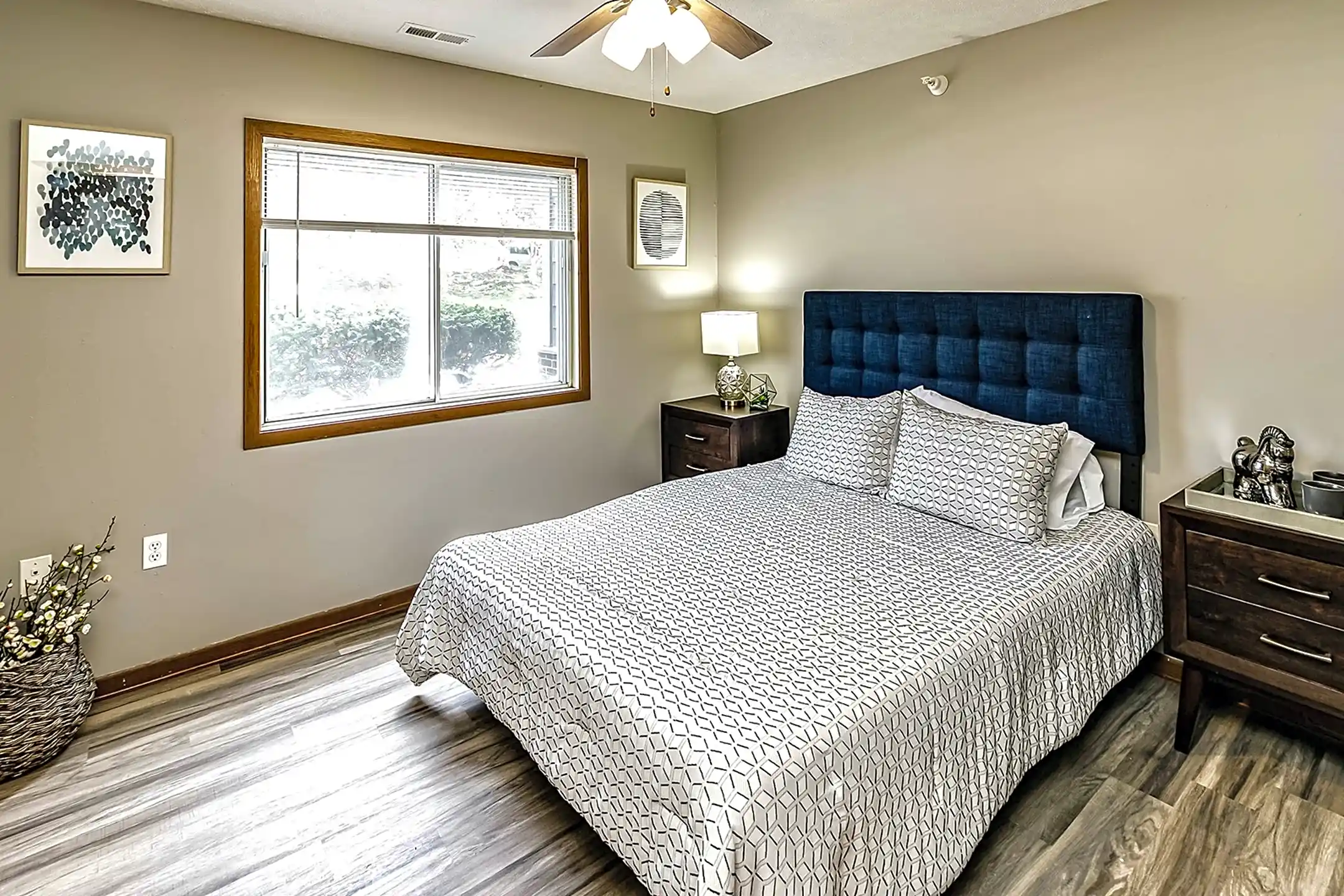 Flatwater Apartments La Vista, NE 68128